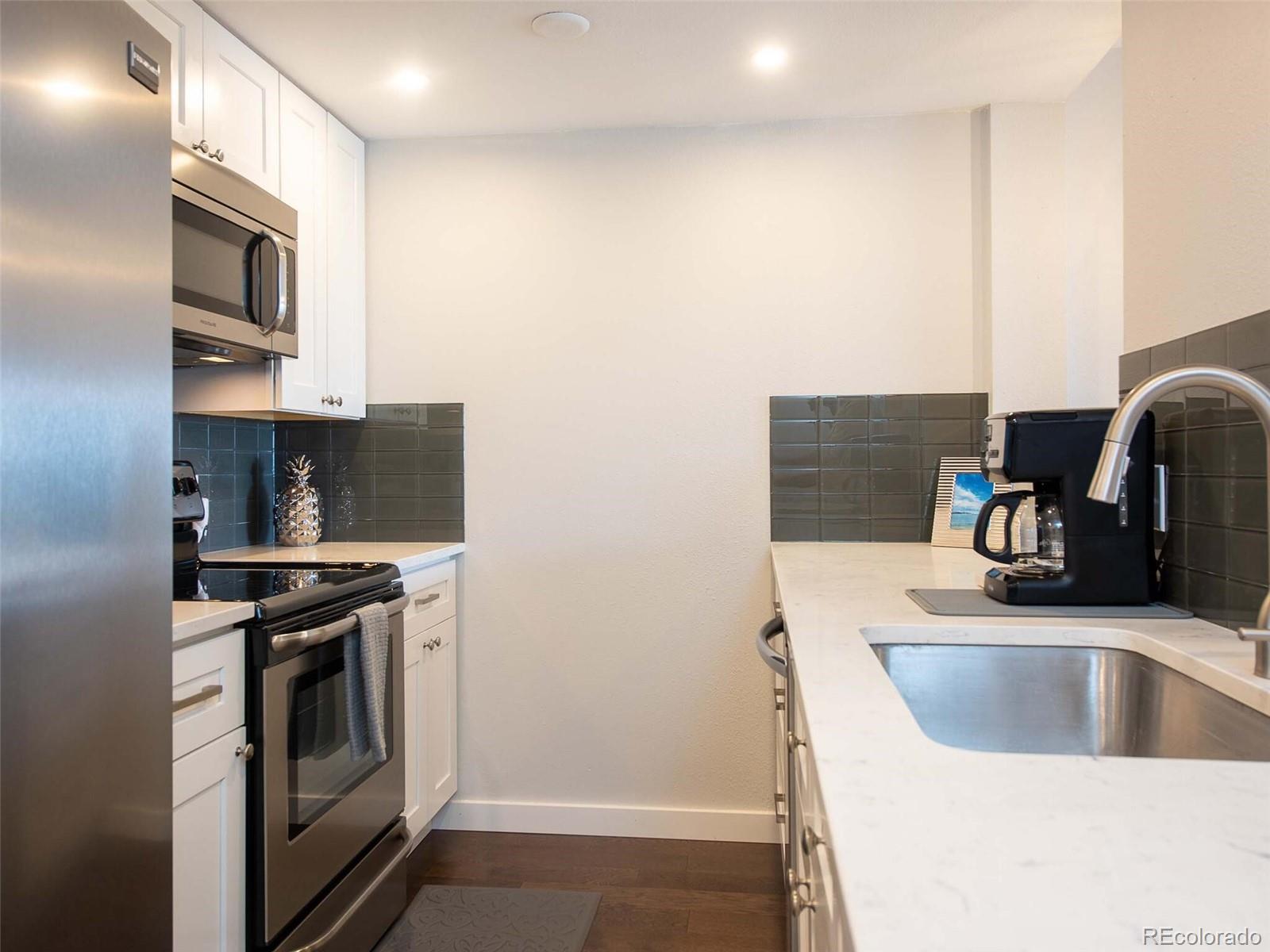 800 Pearl Street Unit: 1107