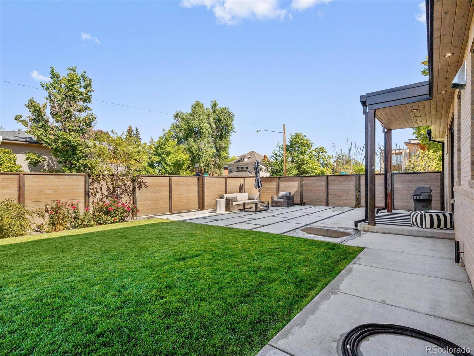 4387 Winona Court