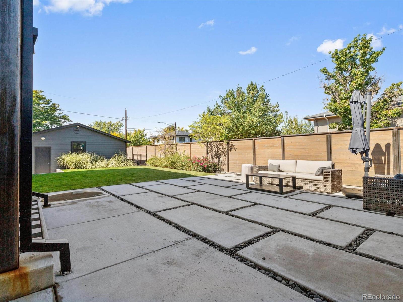 4387 Winona Court