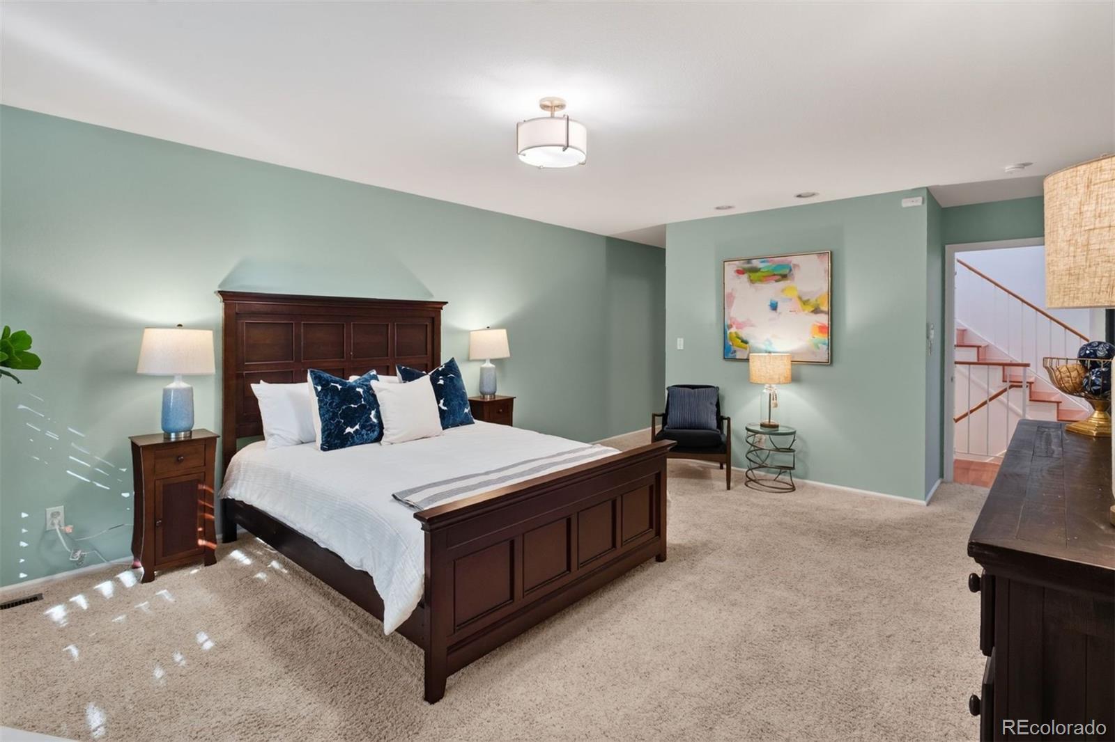 7190 S Poplar Court