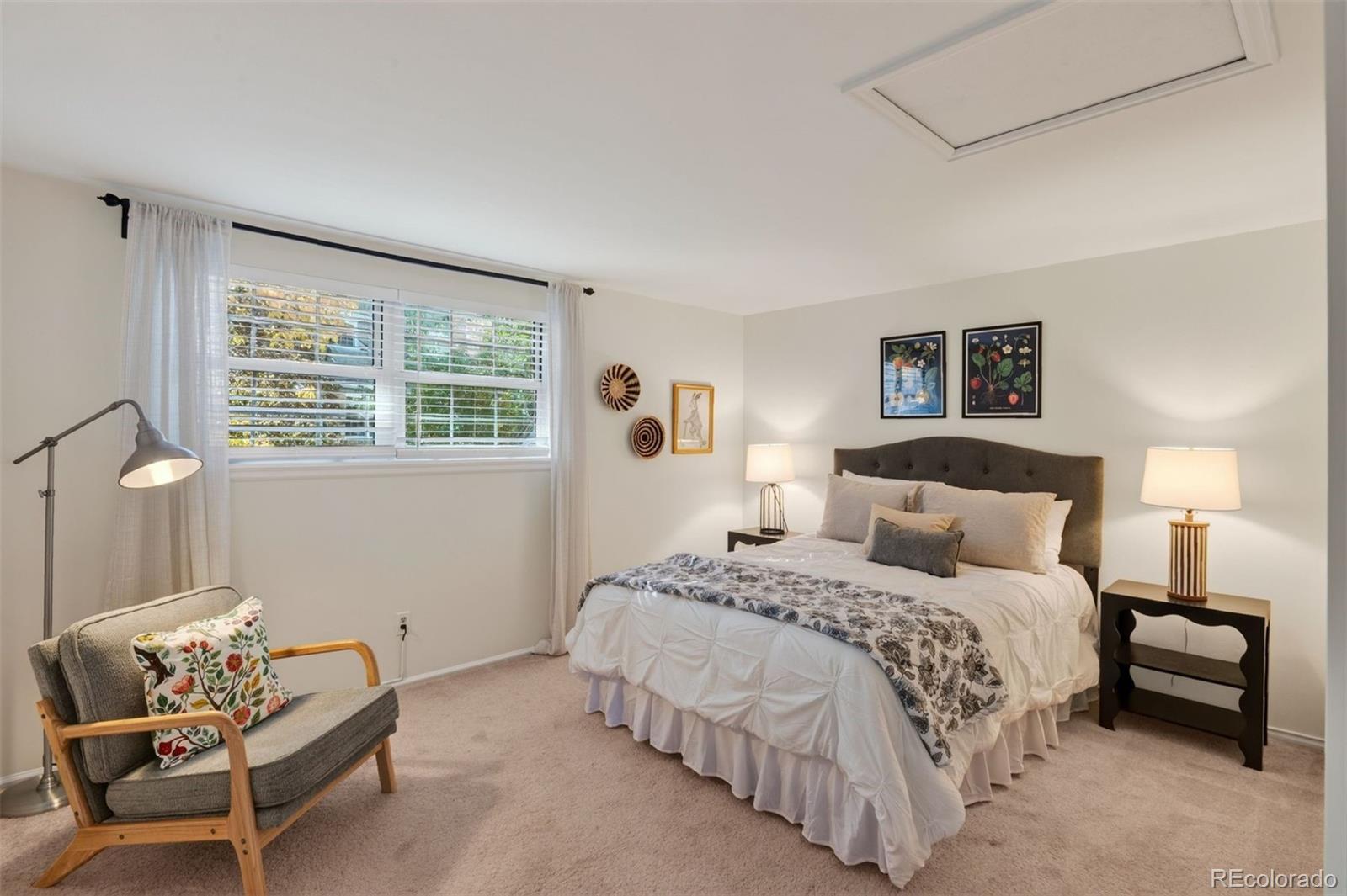 7190 S Poplar Court