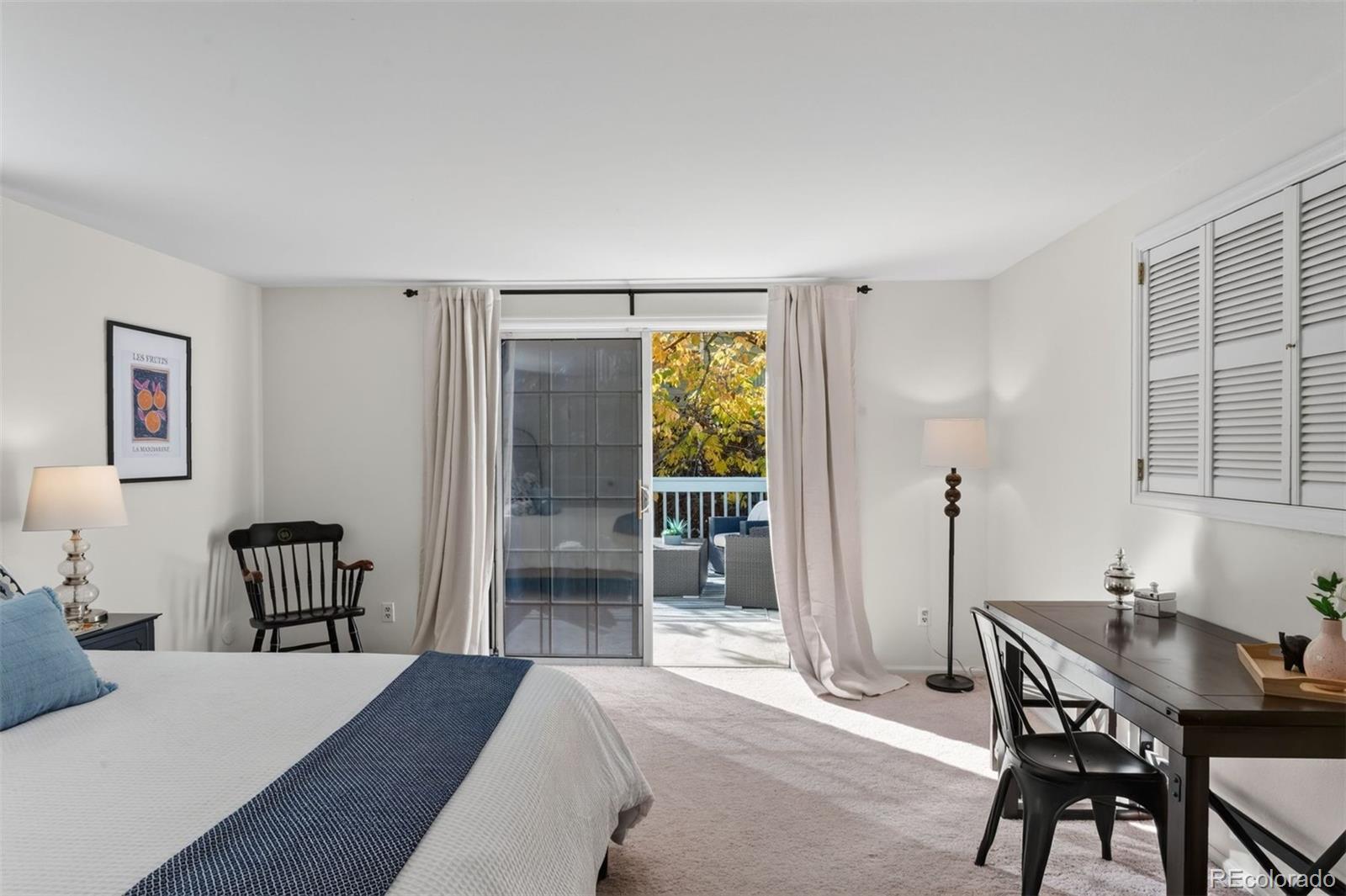 7190 S Poplar Court