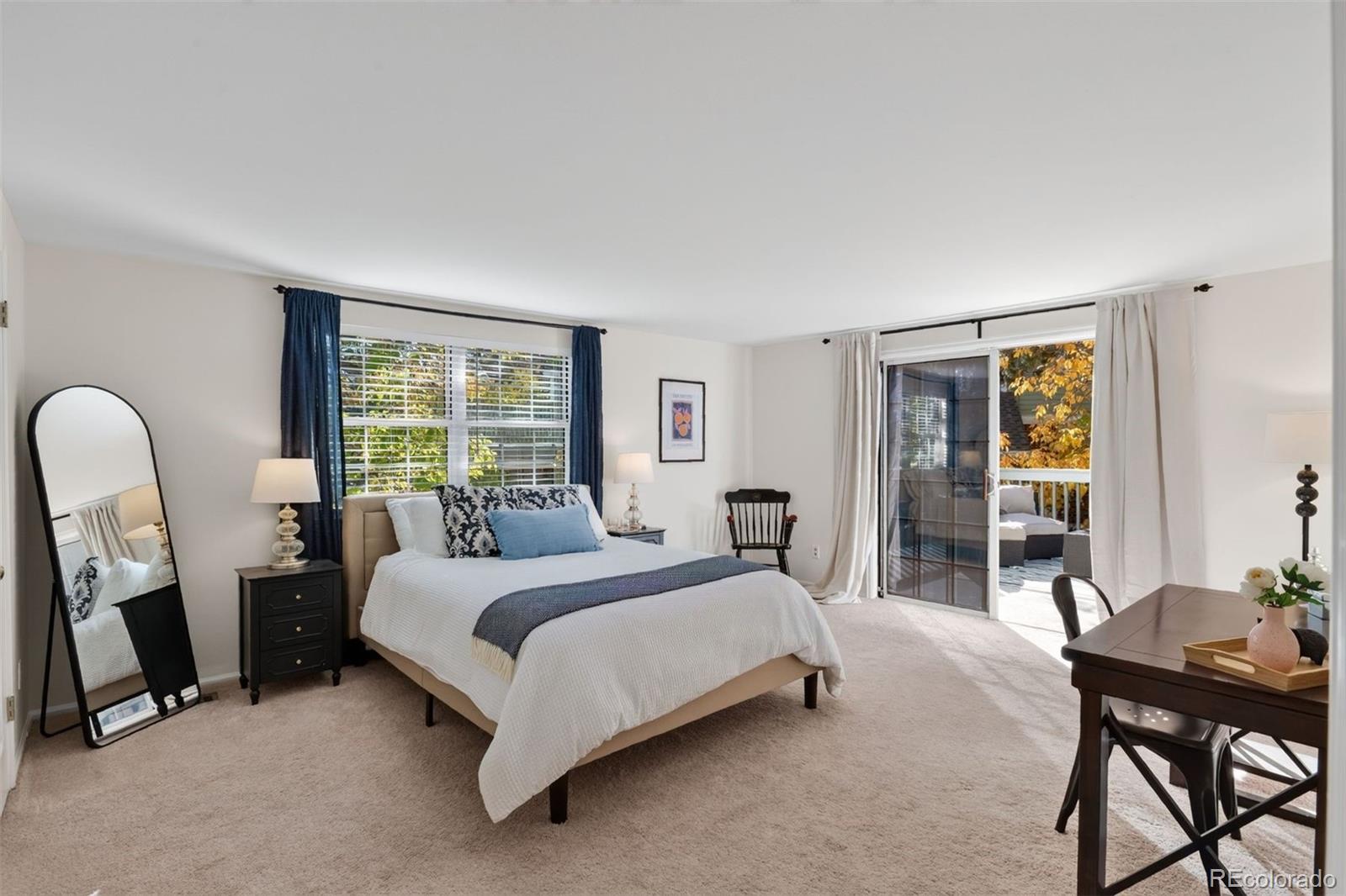 7190 S Poplar Court