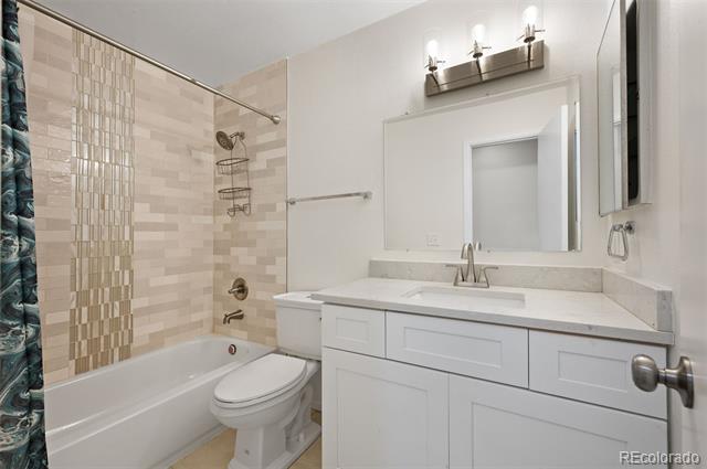 15503 E Wyoming Drive Unit: B
