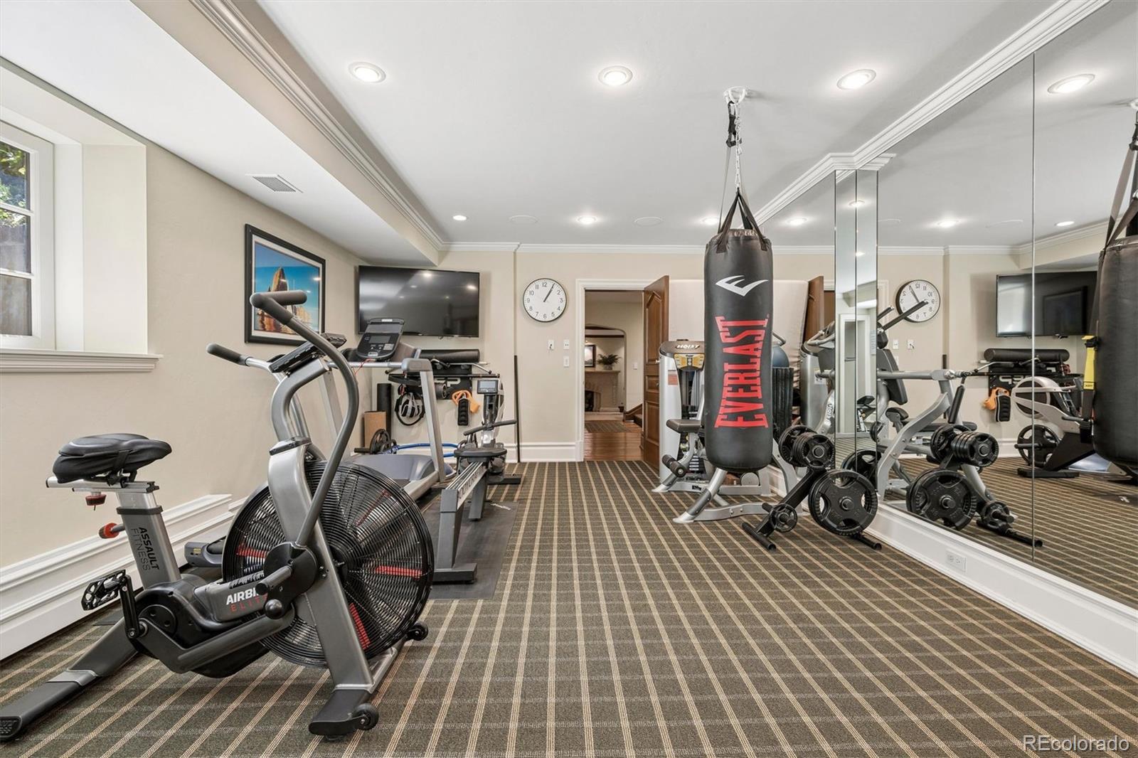575 Circle Drive