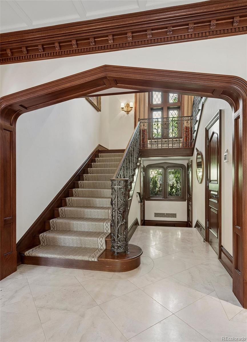 575 Circle Drive