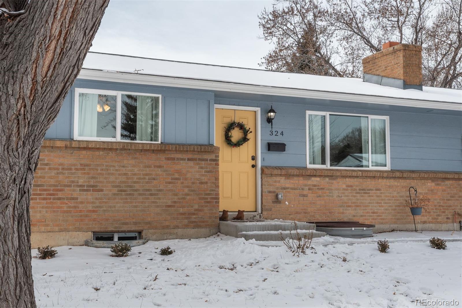 324 E 112th Drive