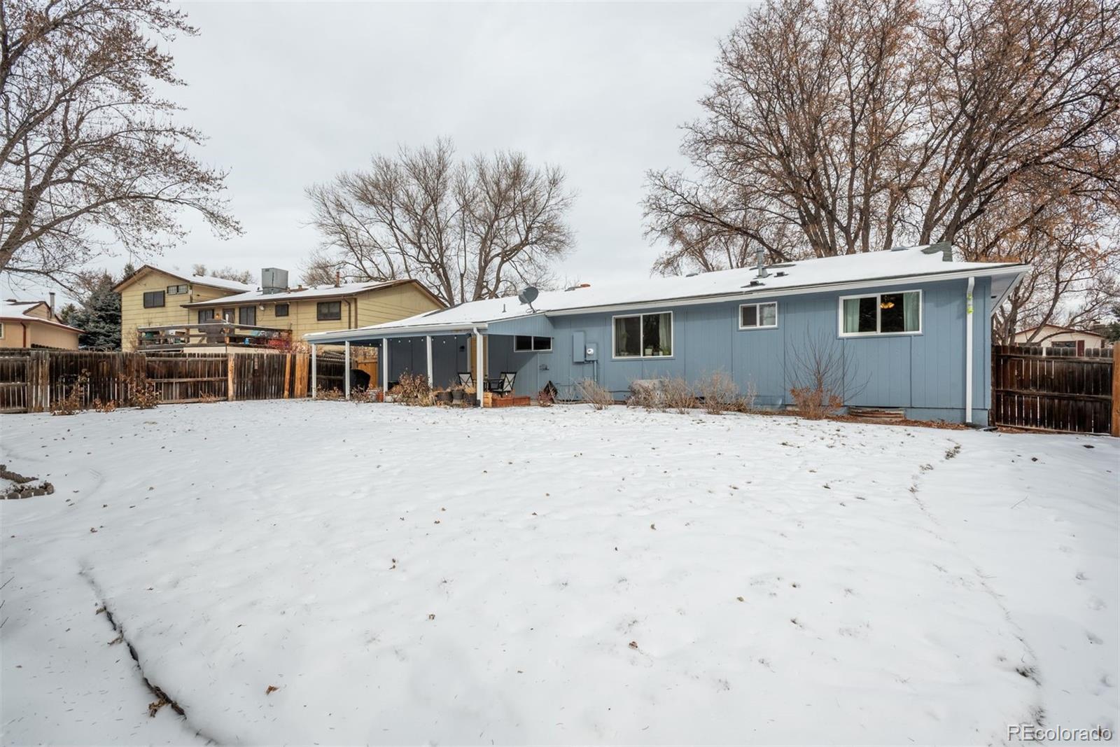 324 E 112th Drive