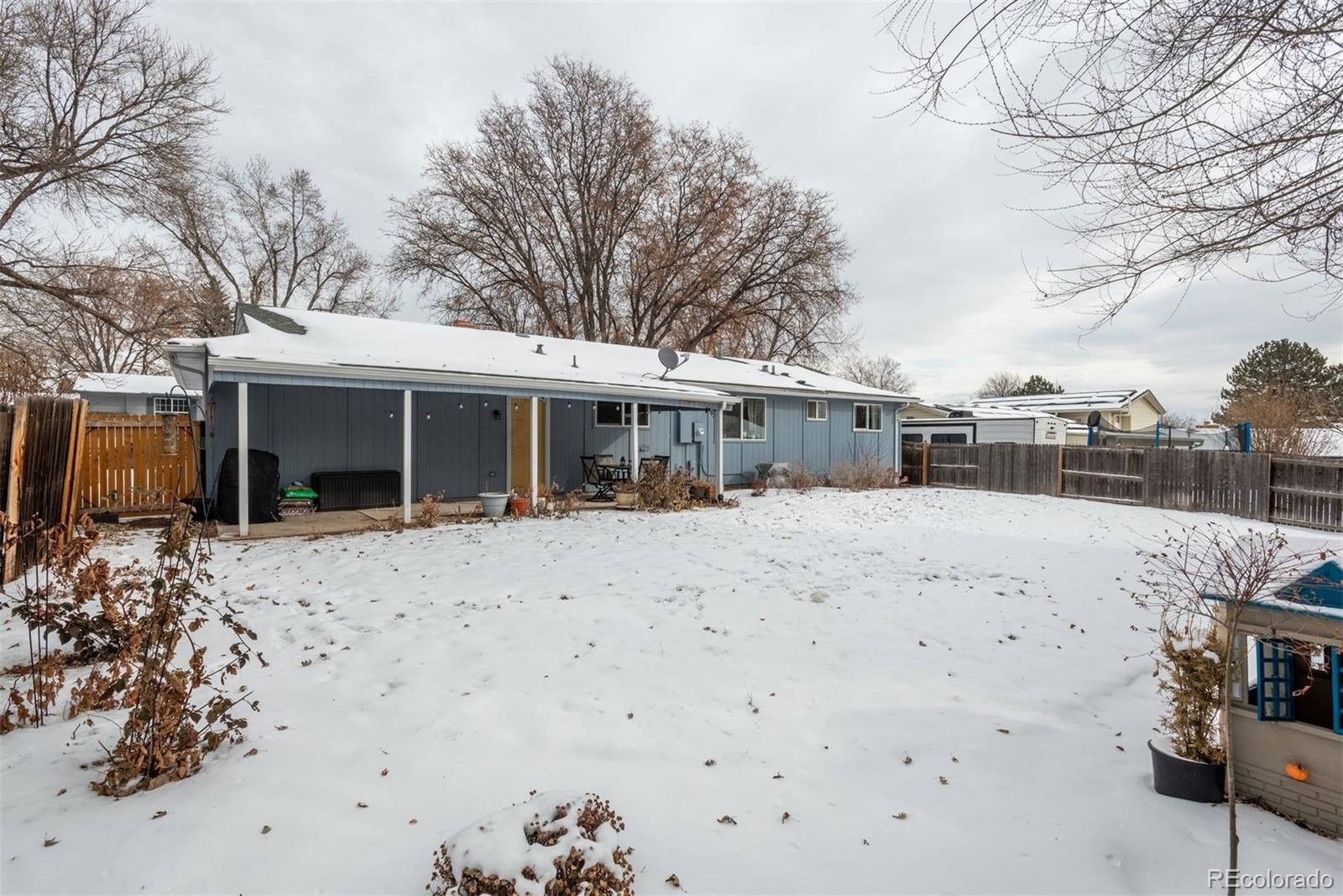 324 E 112th Drive