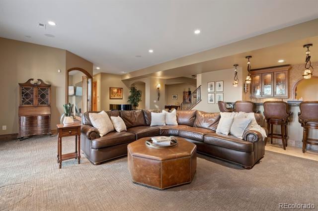 6020 S Race Court