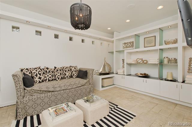 52 Sedgwick Drive