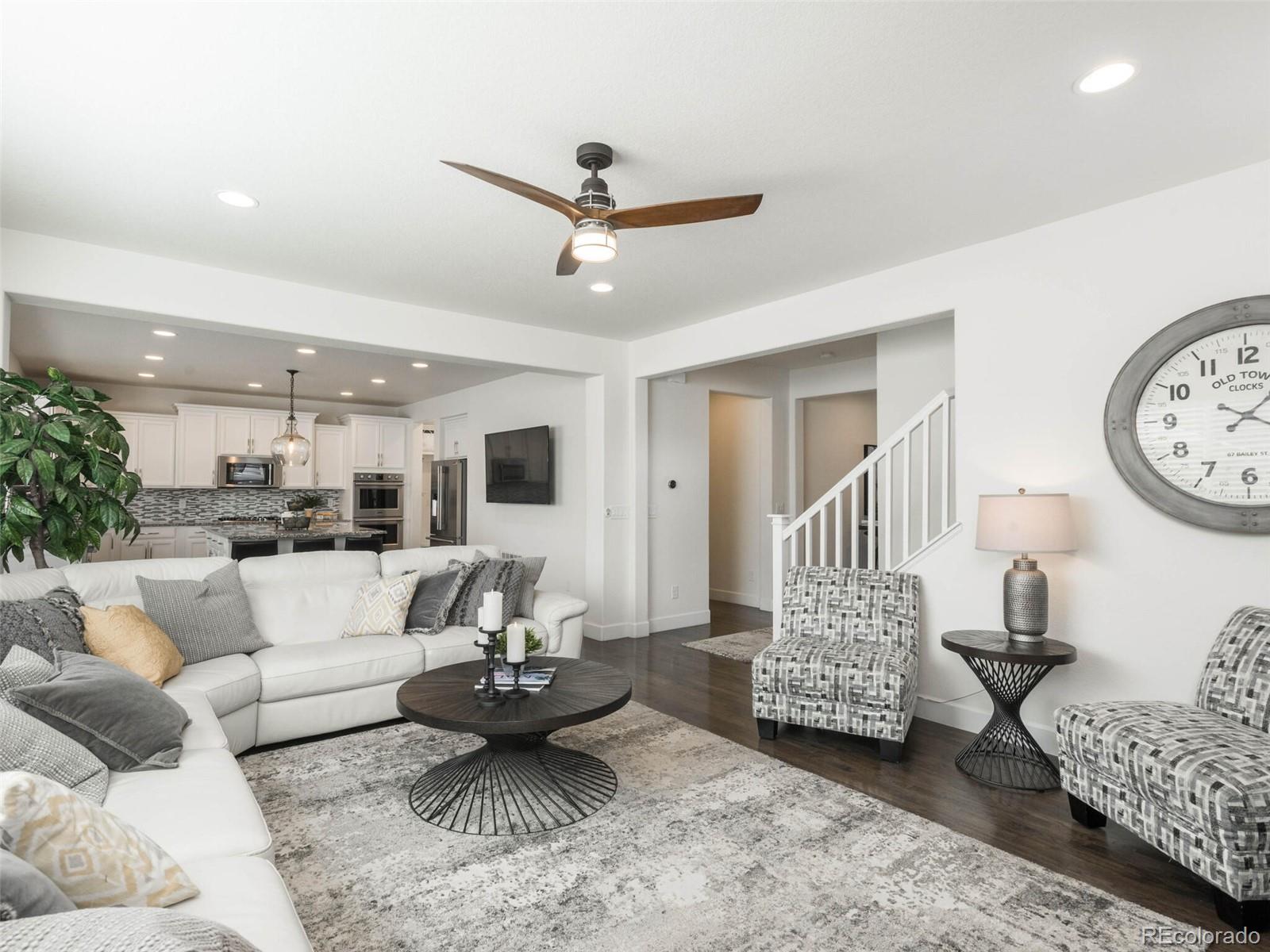 1665 Diamond Head Drive