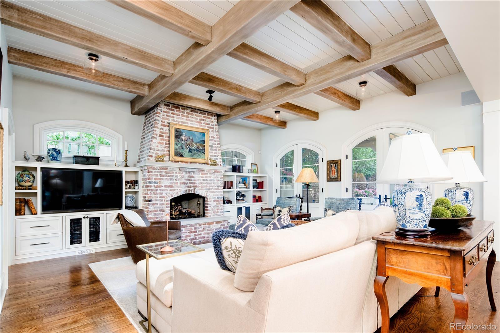 145 N Humboldt Street