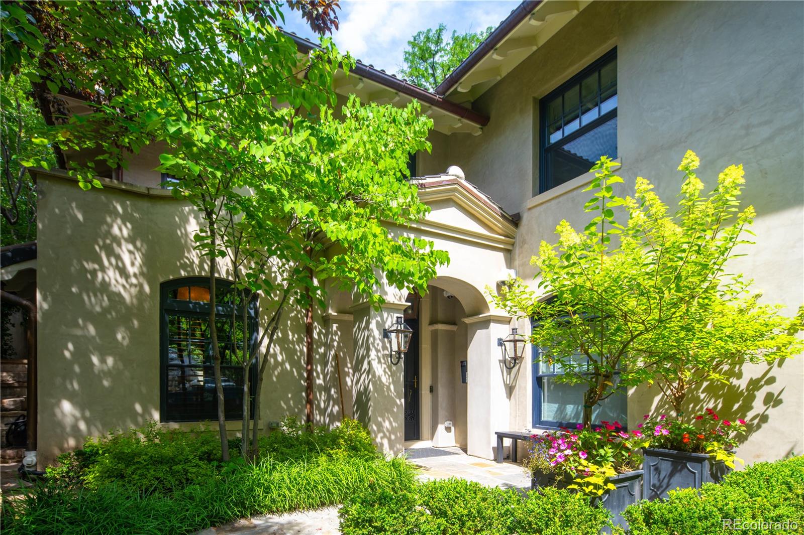 145 N Humboldt Street