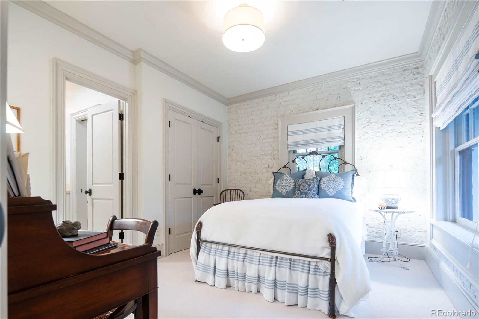 145 N Humboldt Street