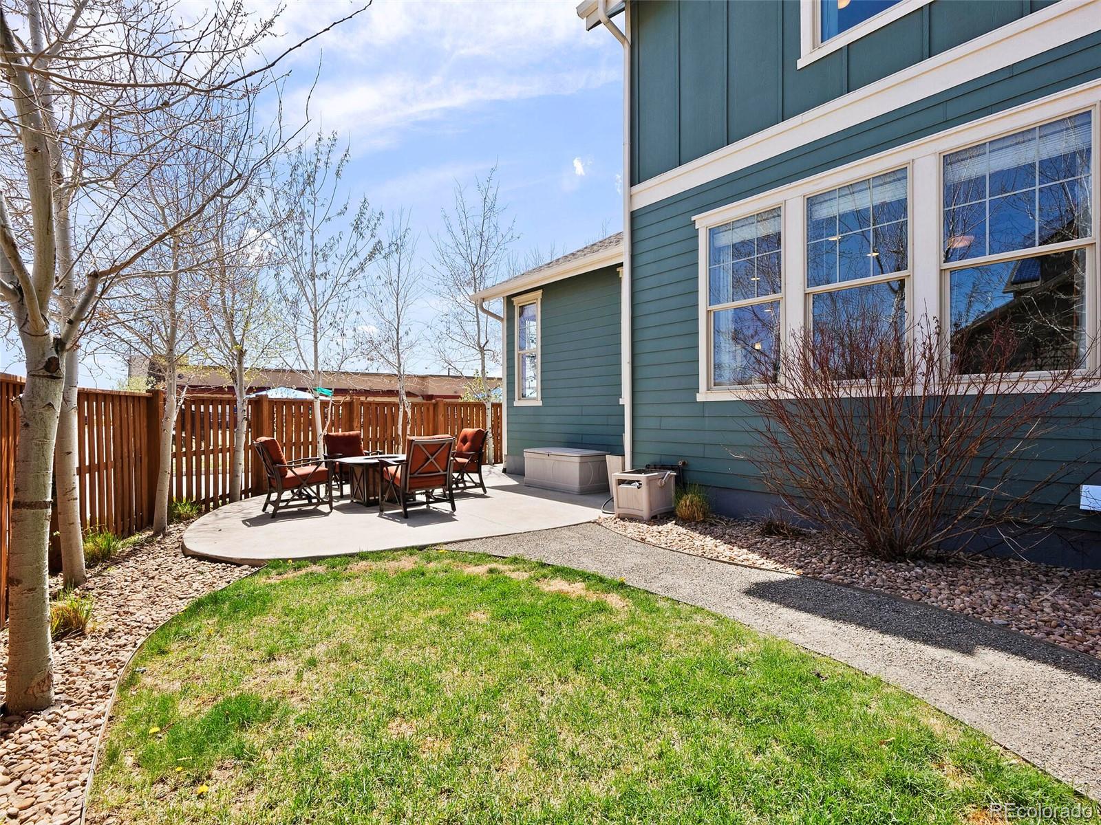 8432 E 49th Place