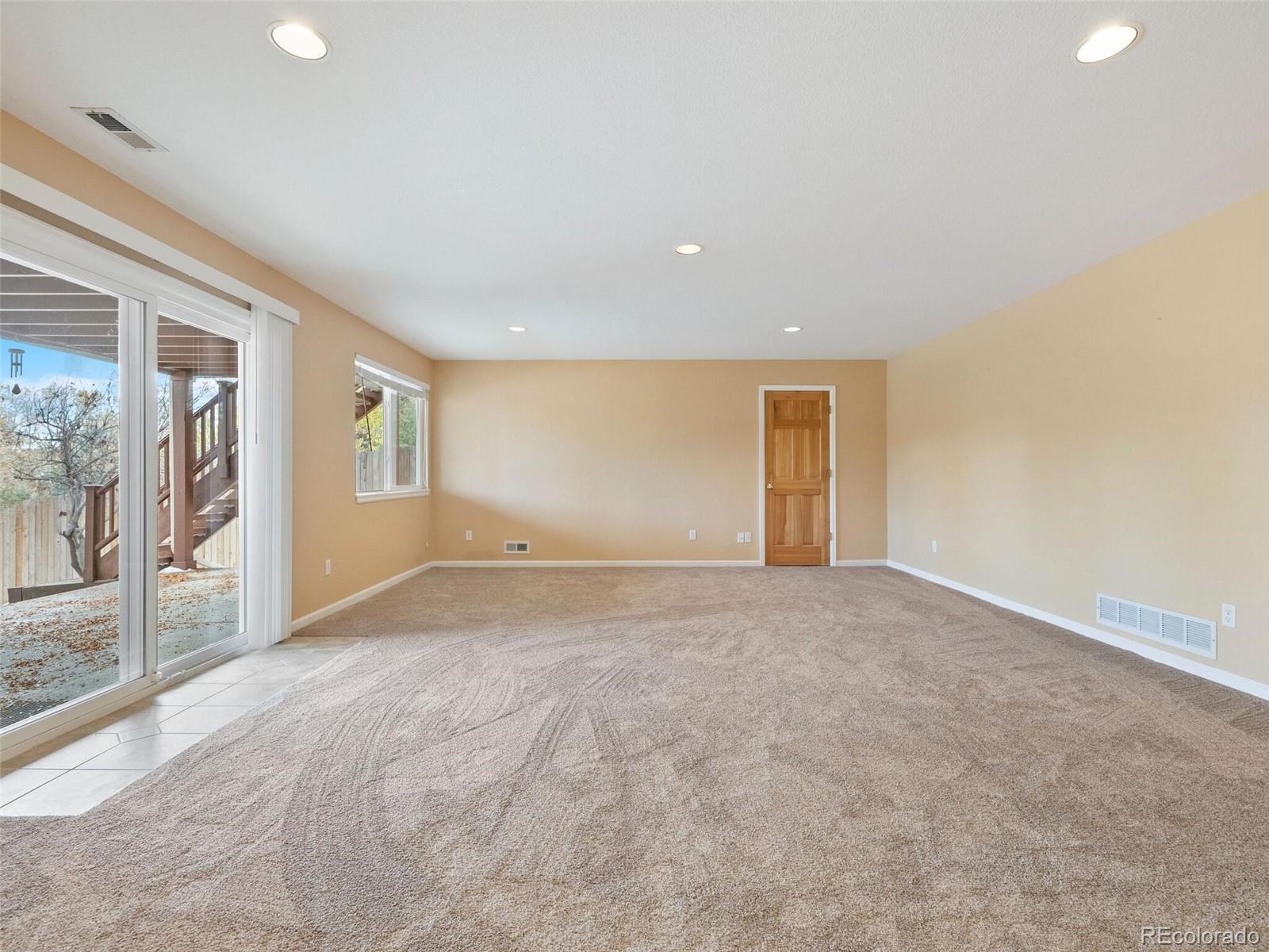 11245 W Ford Drive