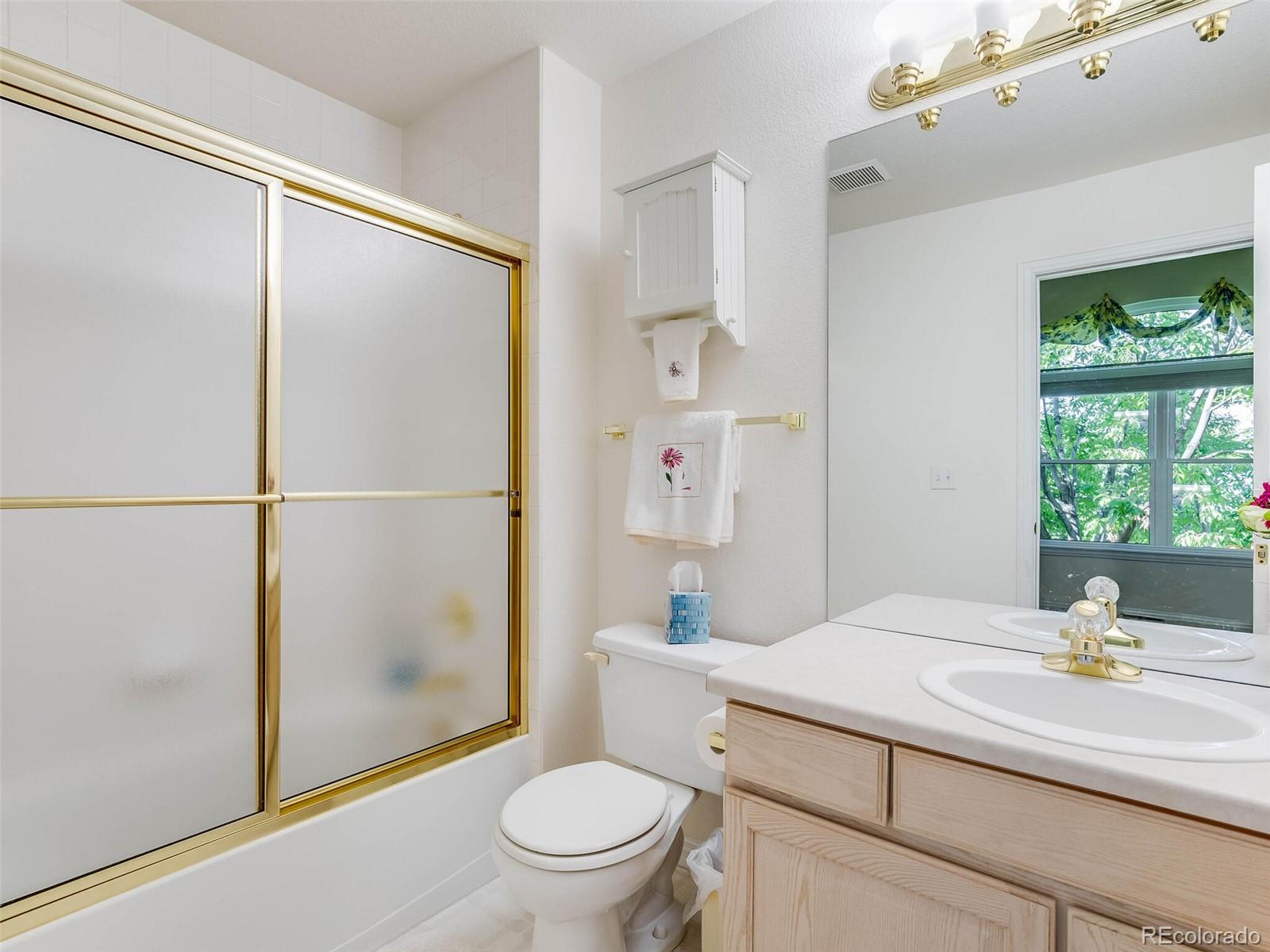 1011 S Valentia Street Unit: 147