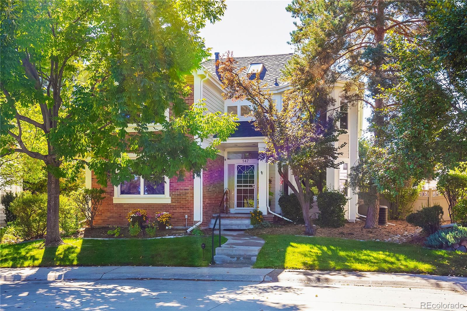 1011 S Valentia Street Unit: 147