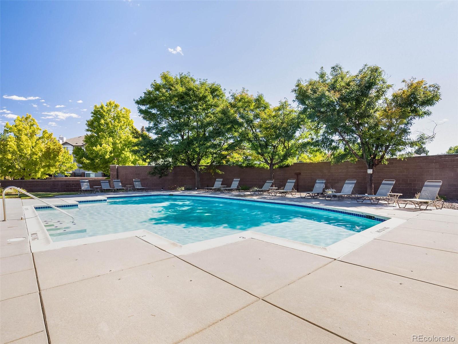 1011 S Valentia Street Unit: 147