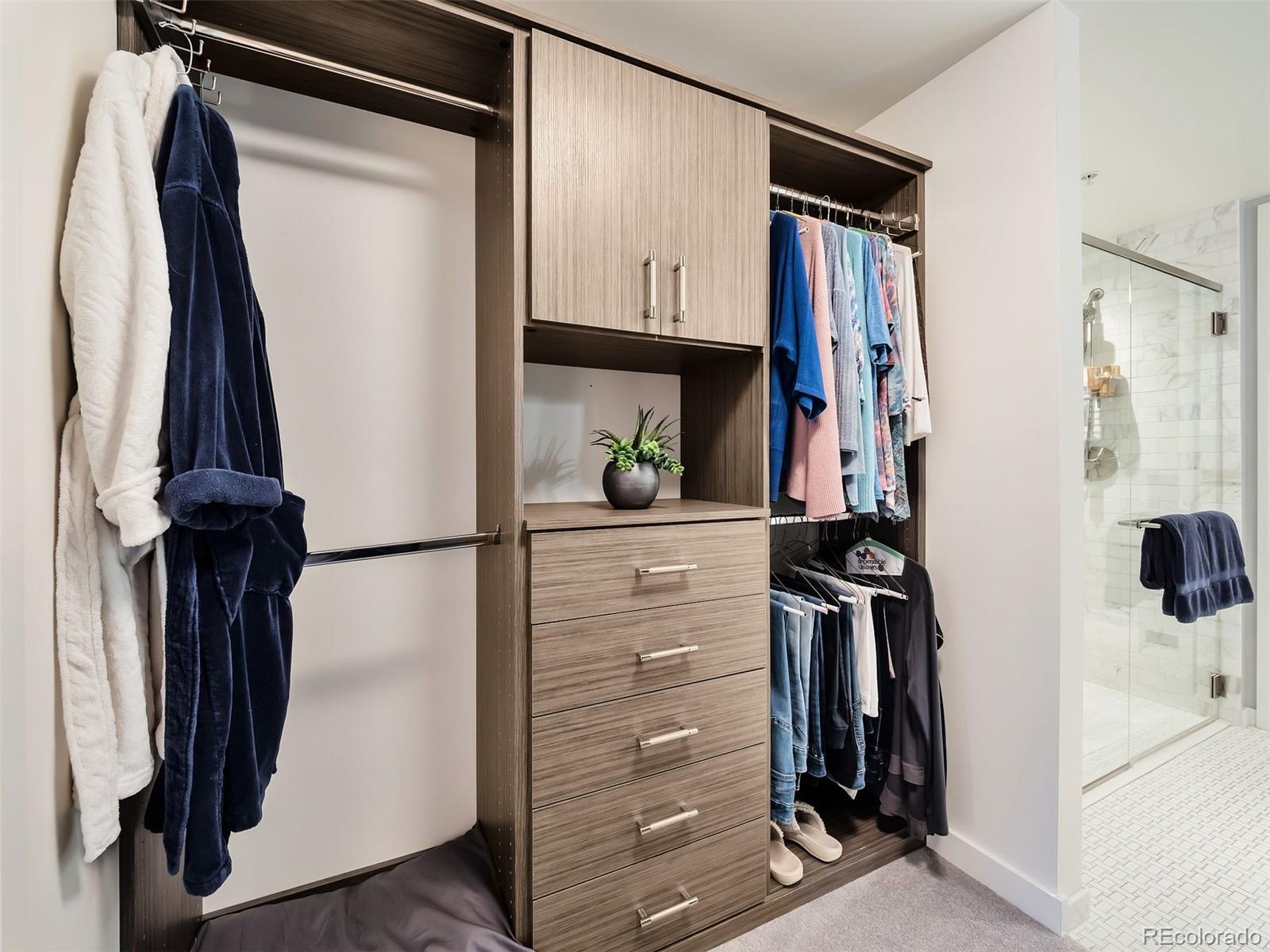 1750 Wewatta Street Unit: 1204