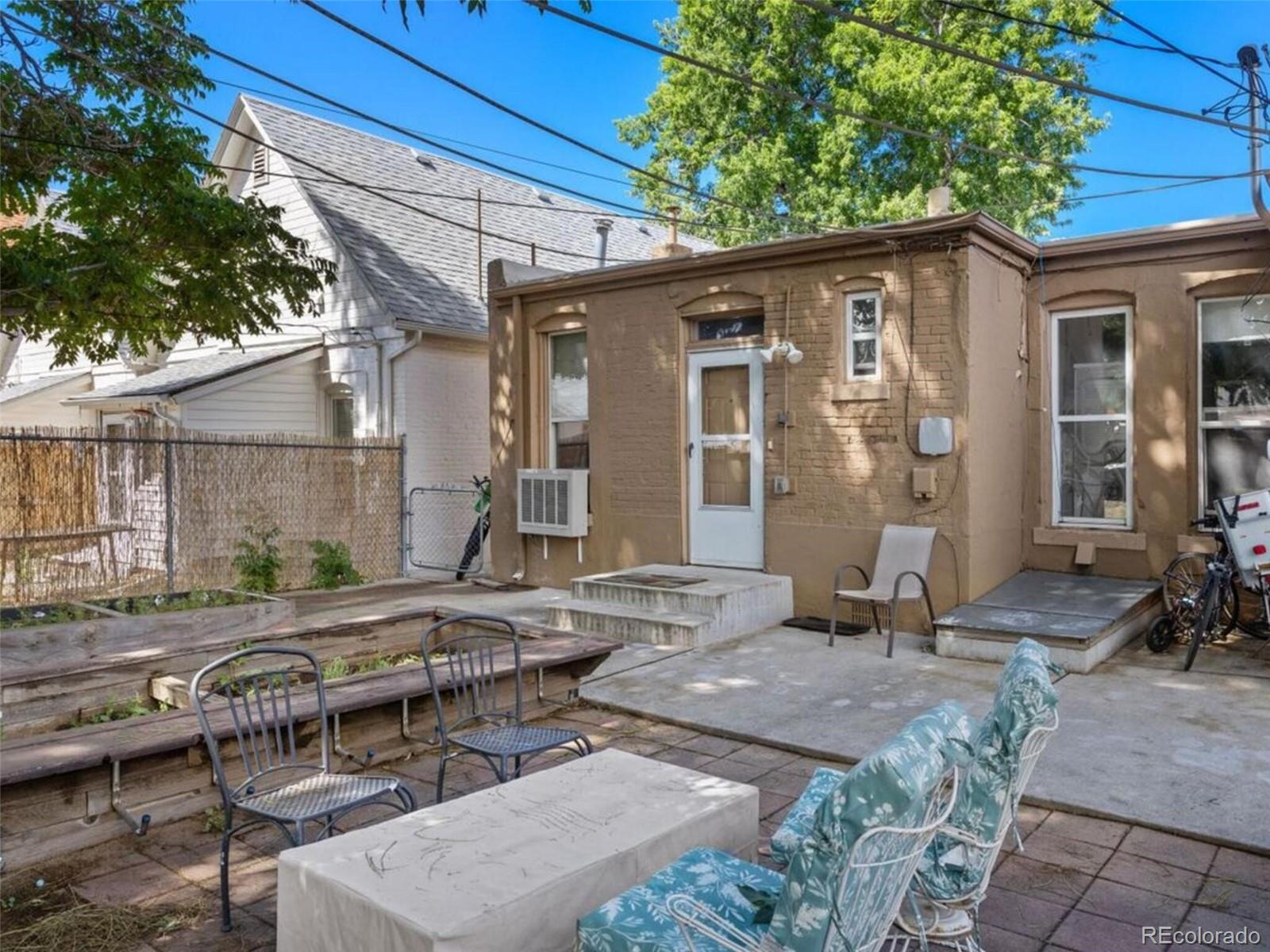 662 Inca Street