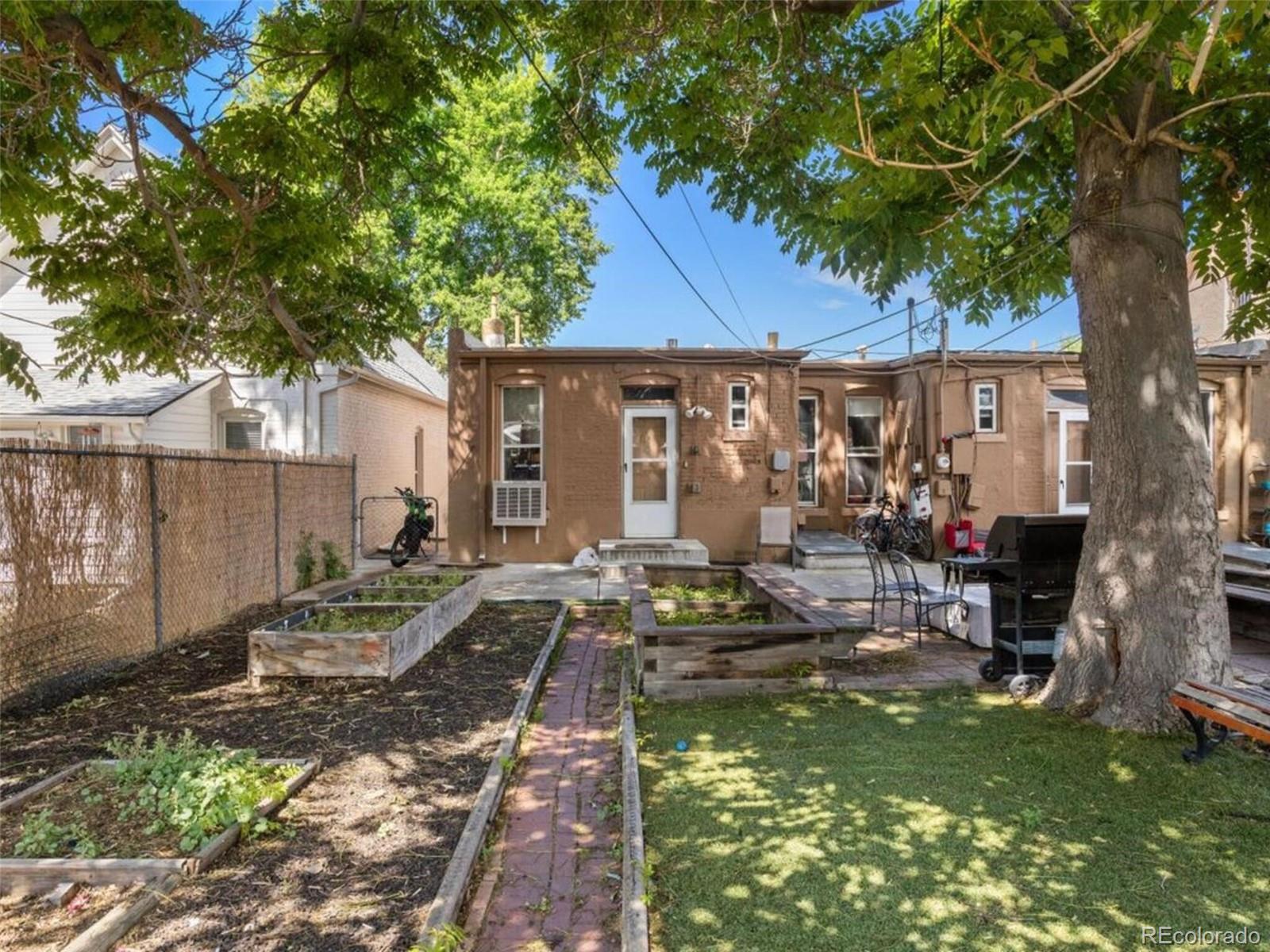 662 Inca Street