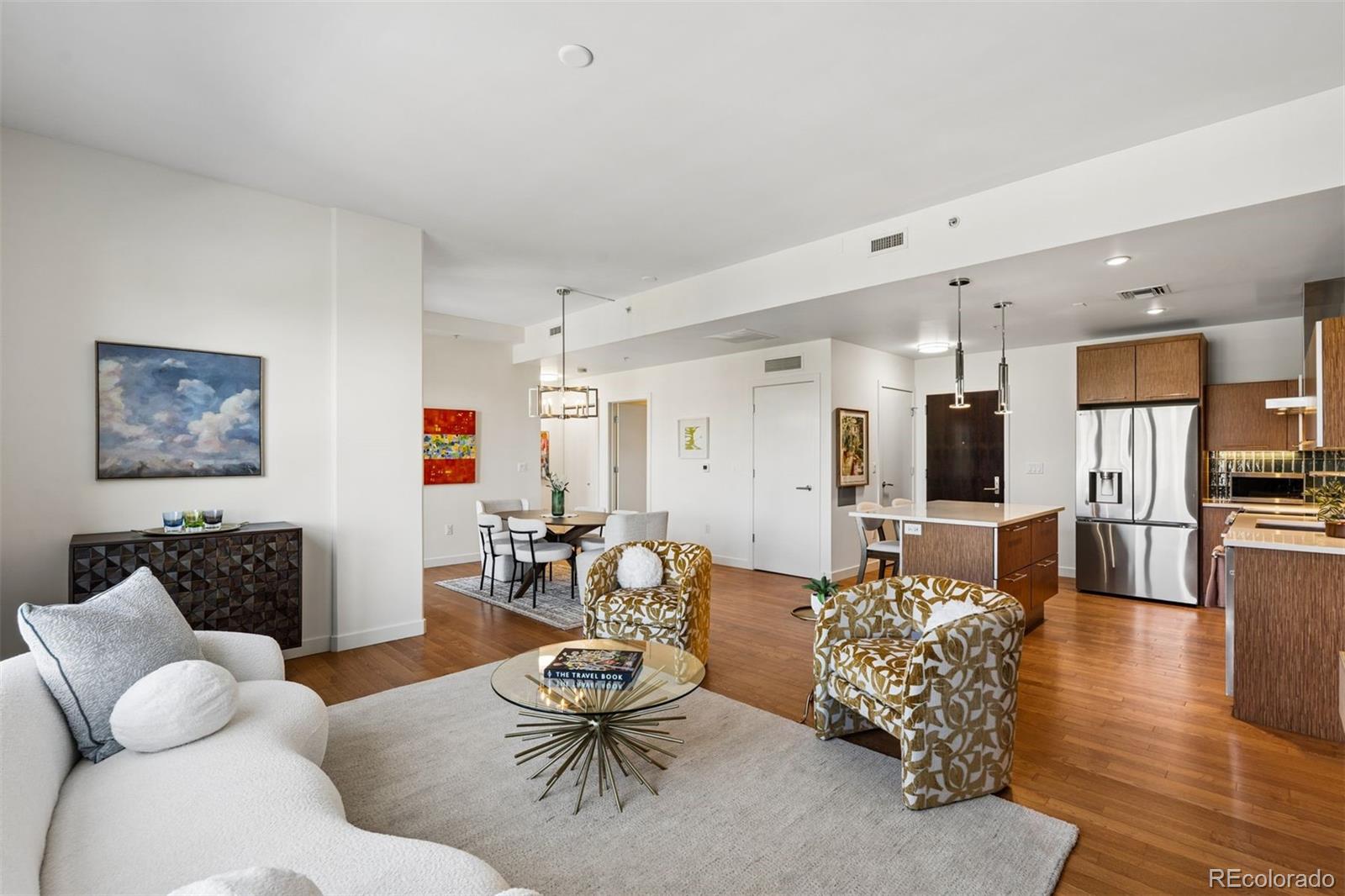 410 Acoma Street Unit: 305
