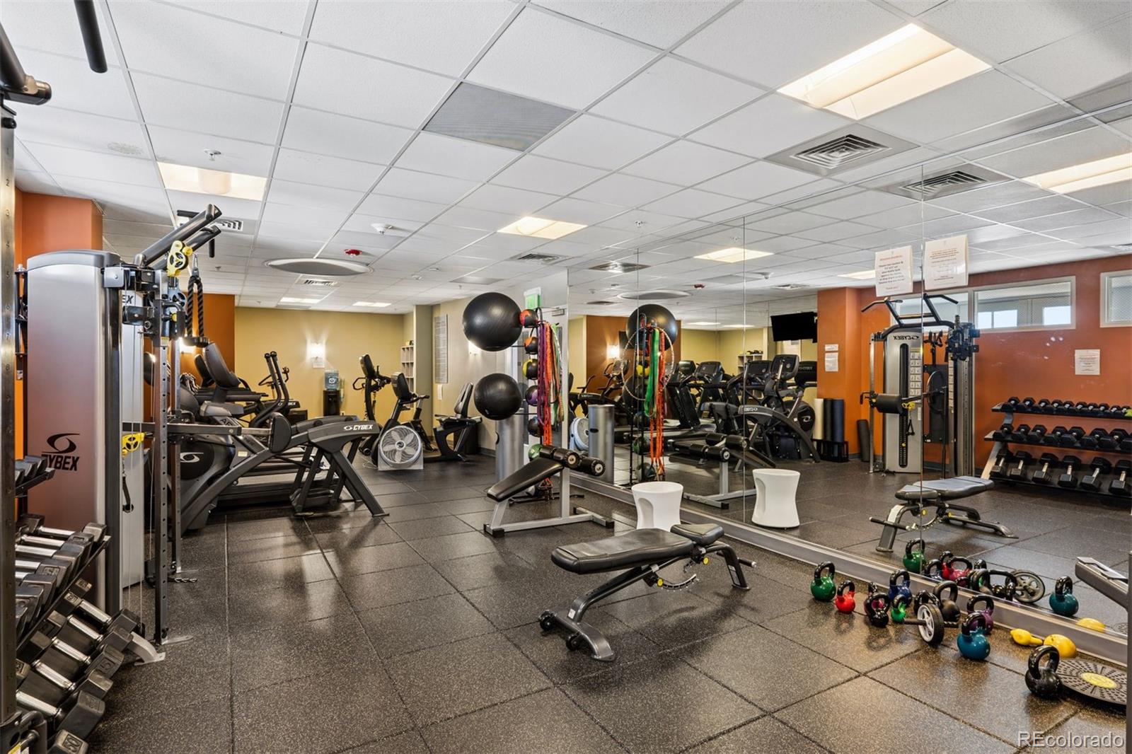 410 Acoma Street Unit: 305