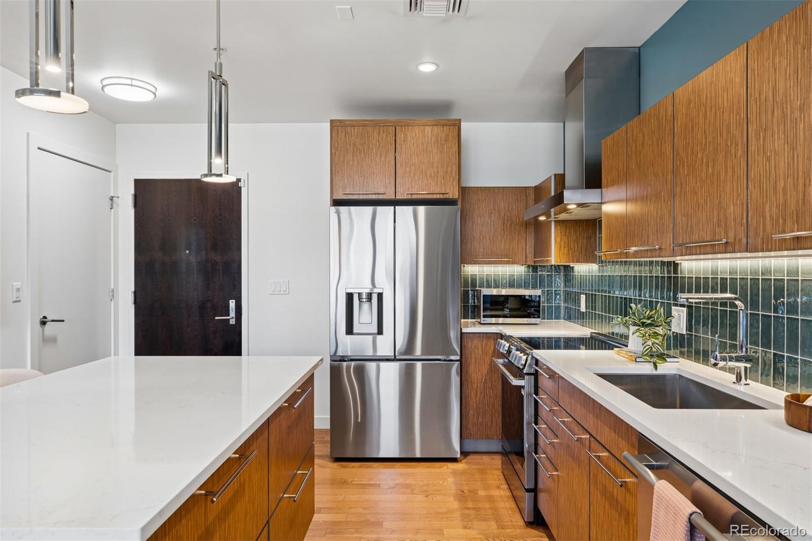 410 Acoma Street Unit: 305