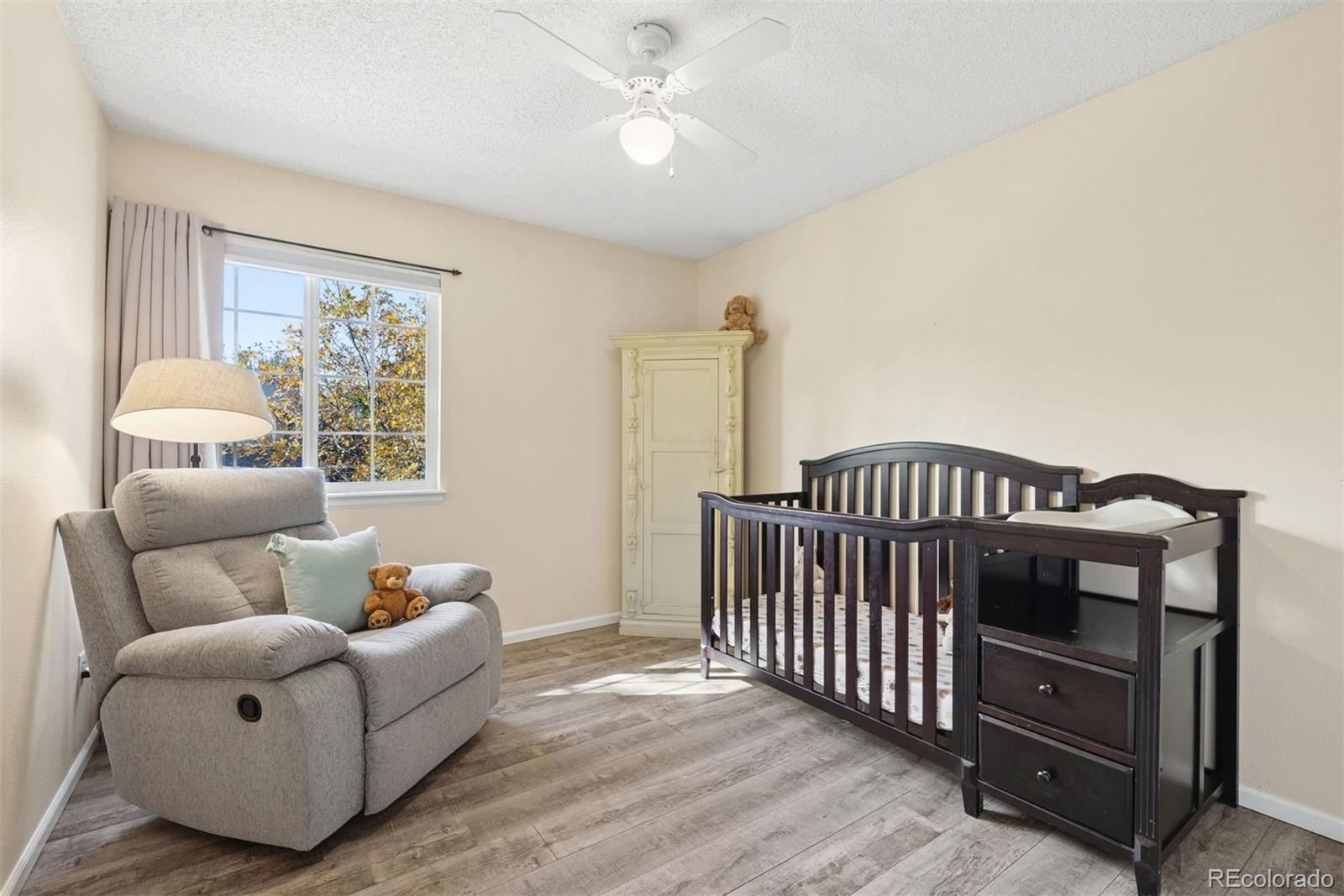 9867 Castle Ridge Circle
