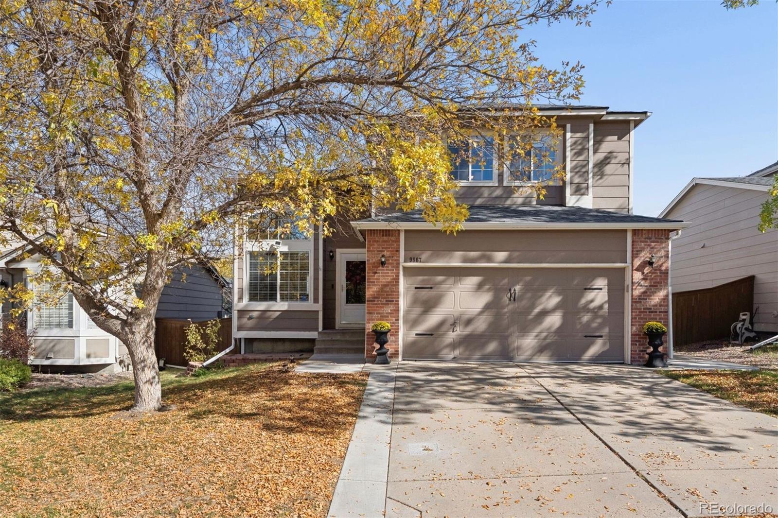 9867 Castle Ridge Circle