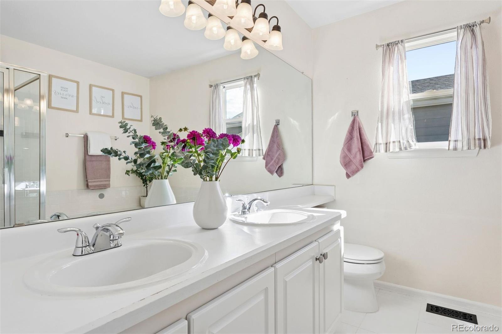 9867 Castle Ridge Circle