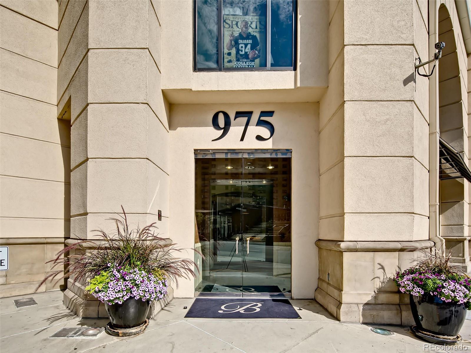975 N Lincoln Street Unit: 9D-N