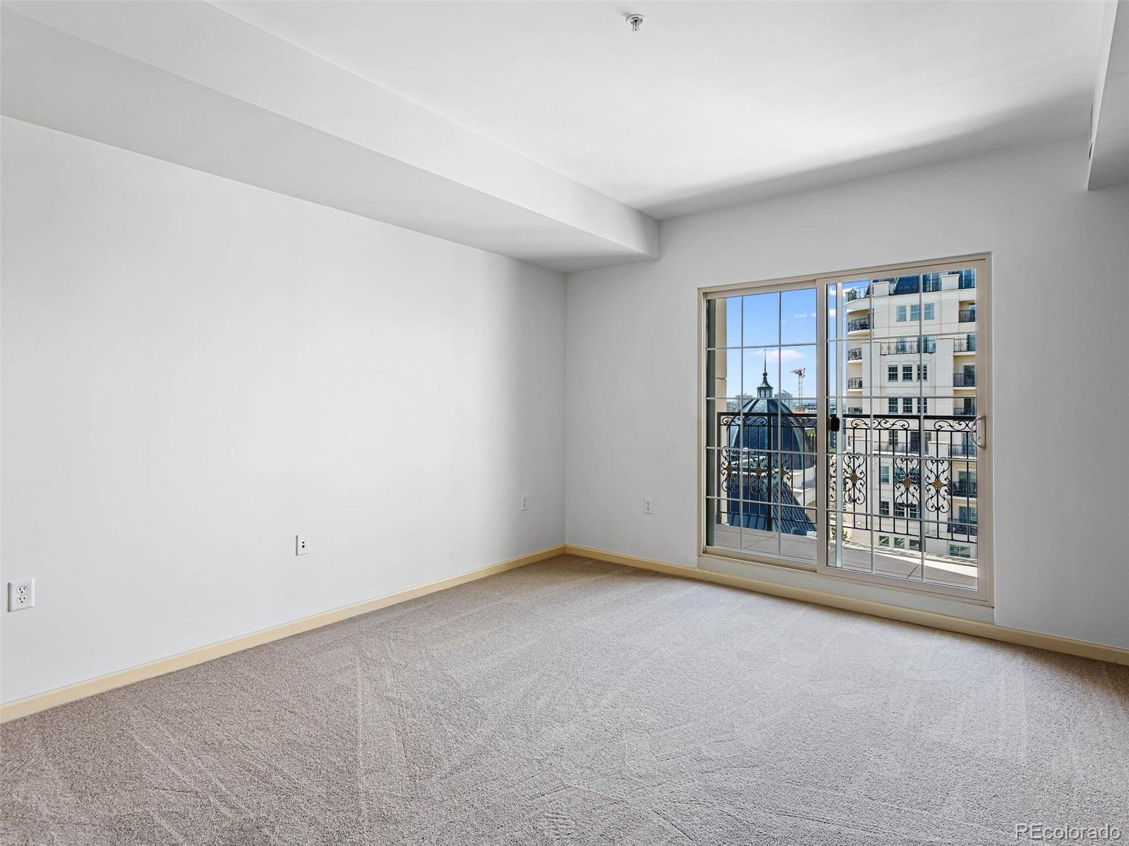 975 N Lincoln Street Unit: 9D-N