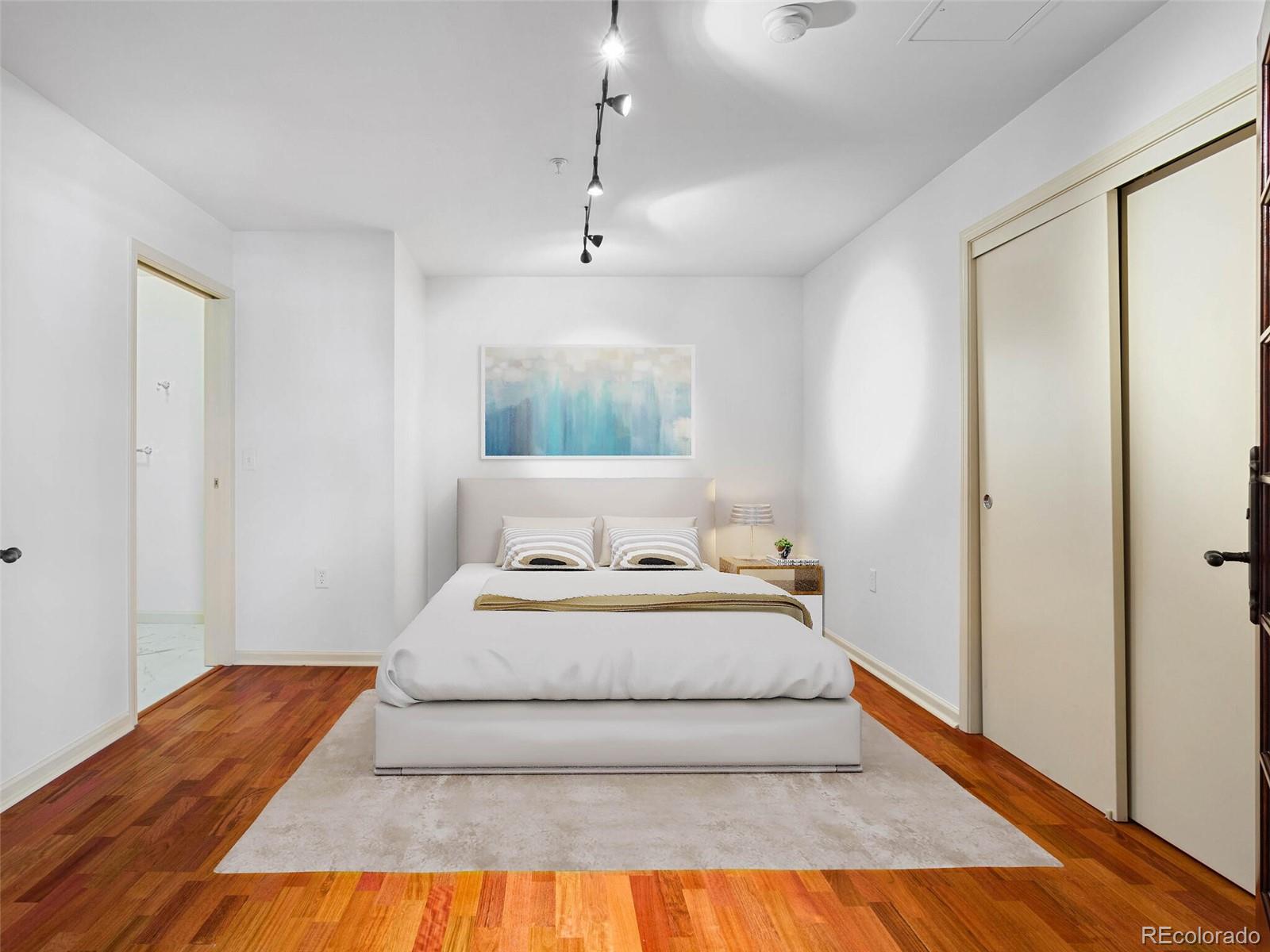 975 N Lincoln Street Unit: 9D-N