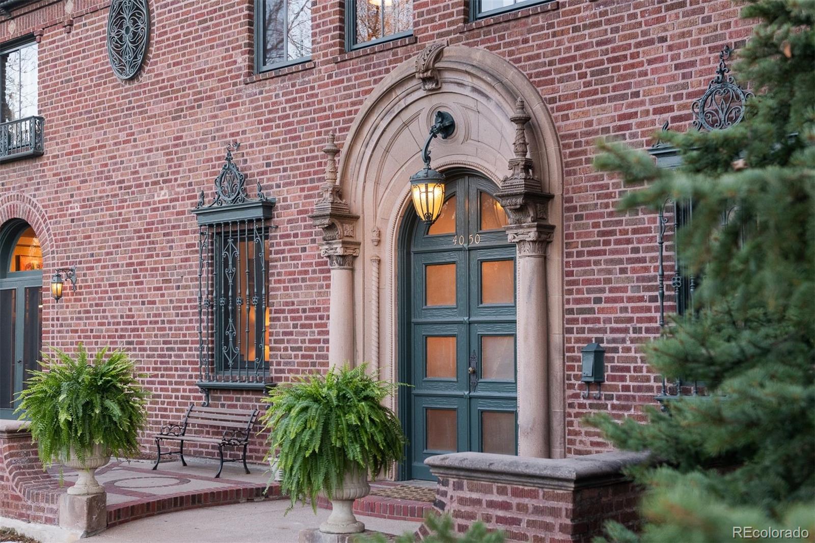 4050 Montview Boulevard