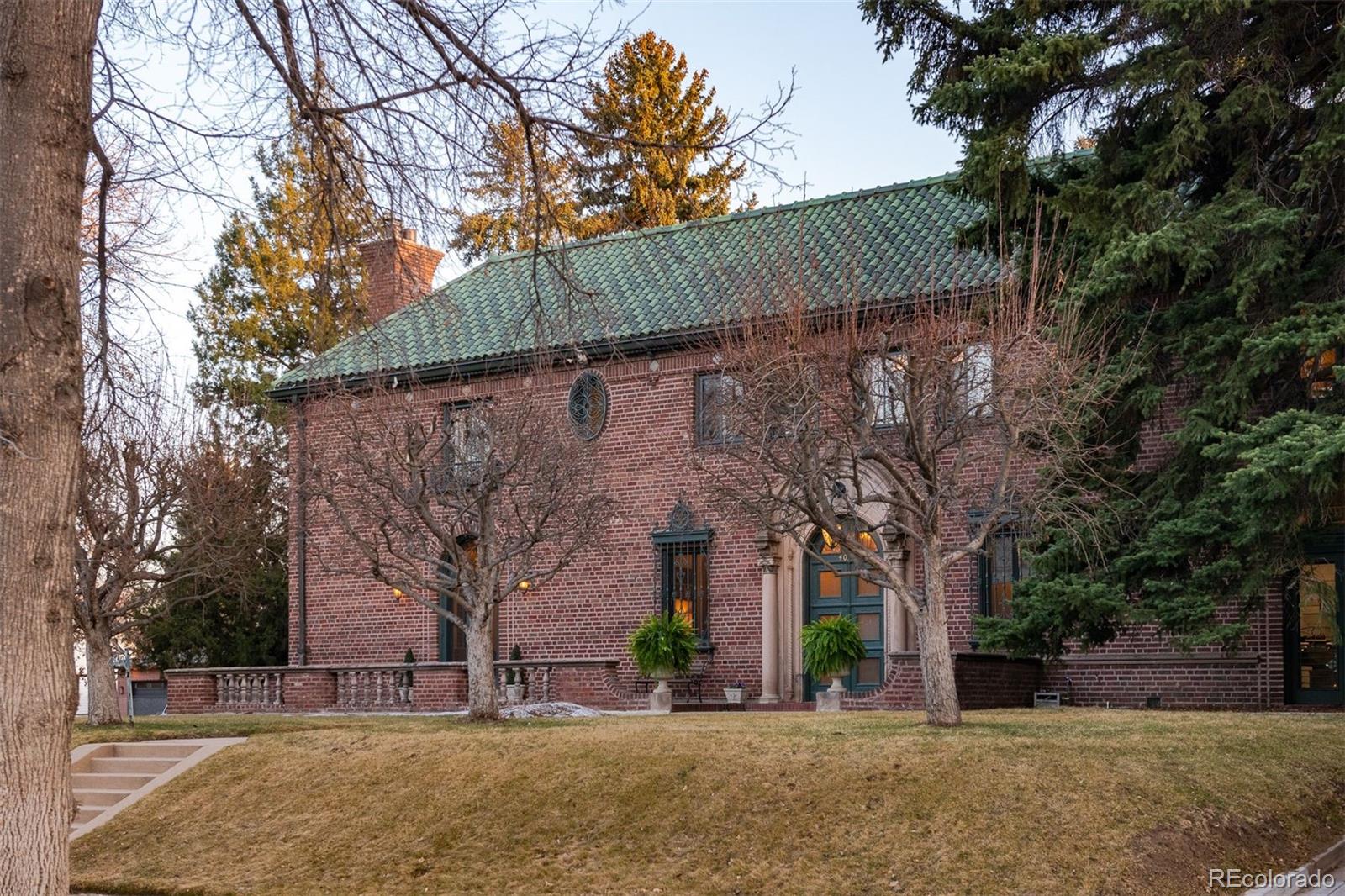 4050 Montview Boulevard