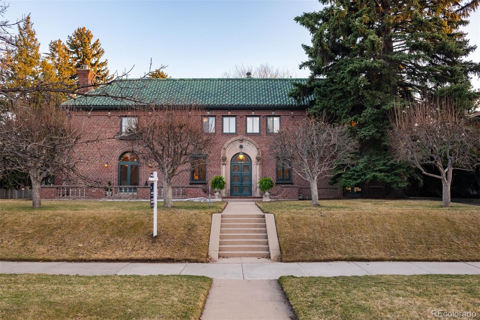 4050 Montview Boulevard