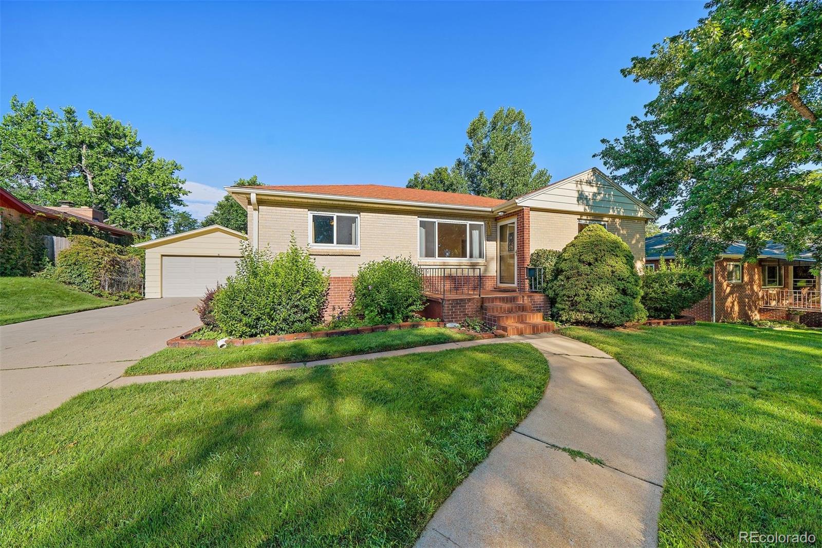 4511 S Galapago Street