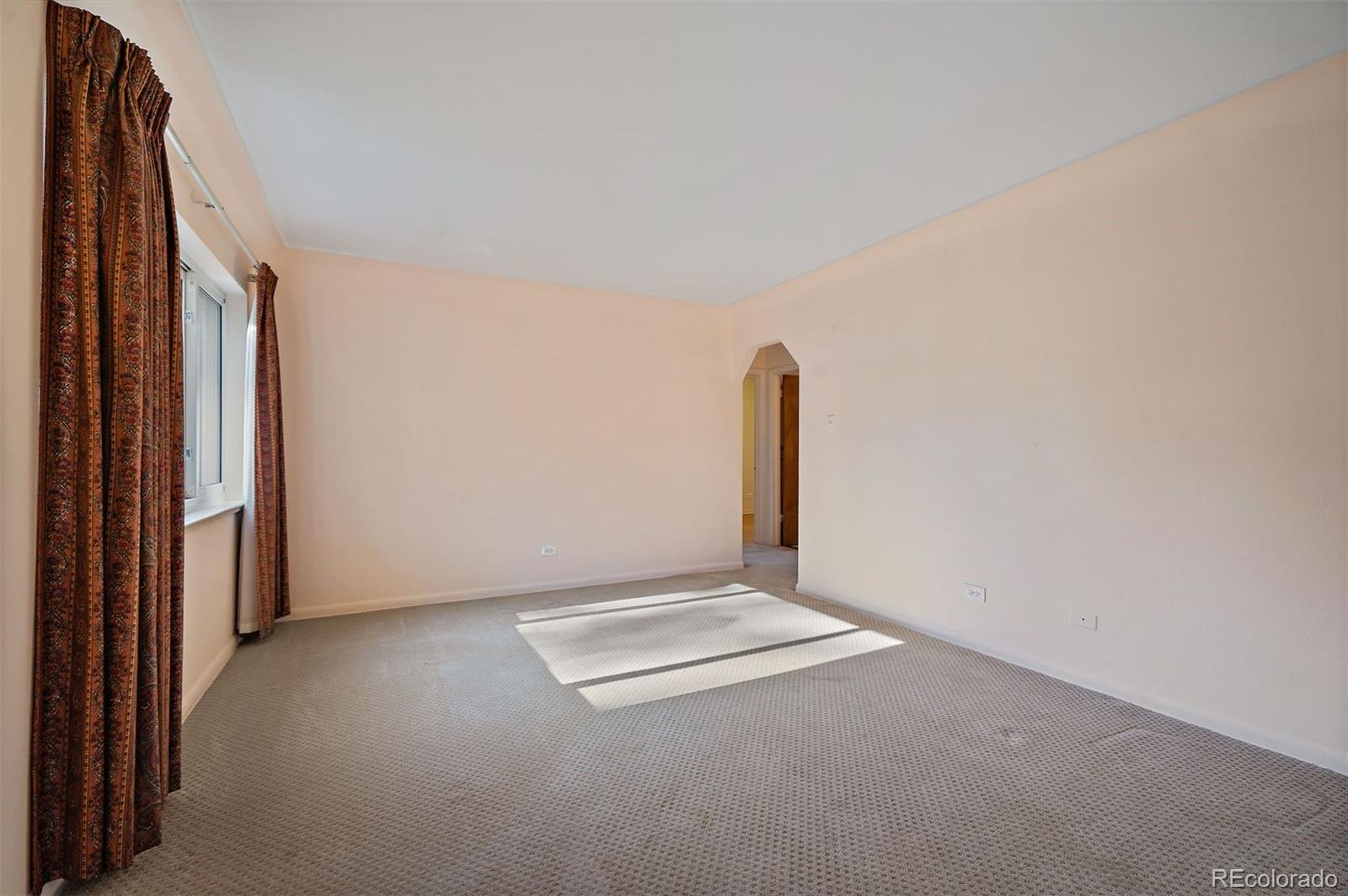4511 S Galapago Street