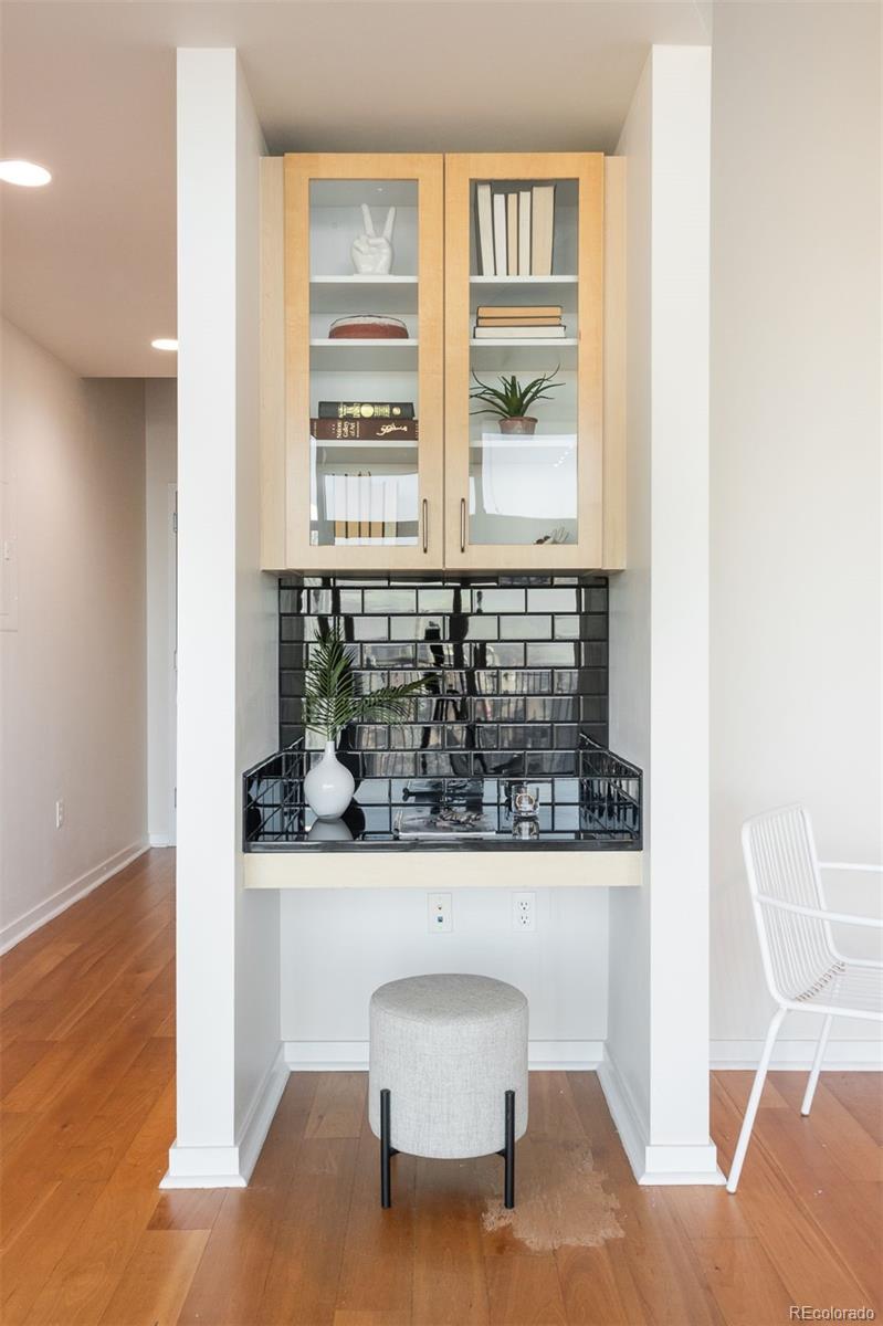 1700 Bassett Street Unit: 1906