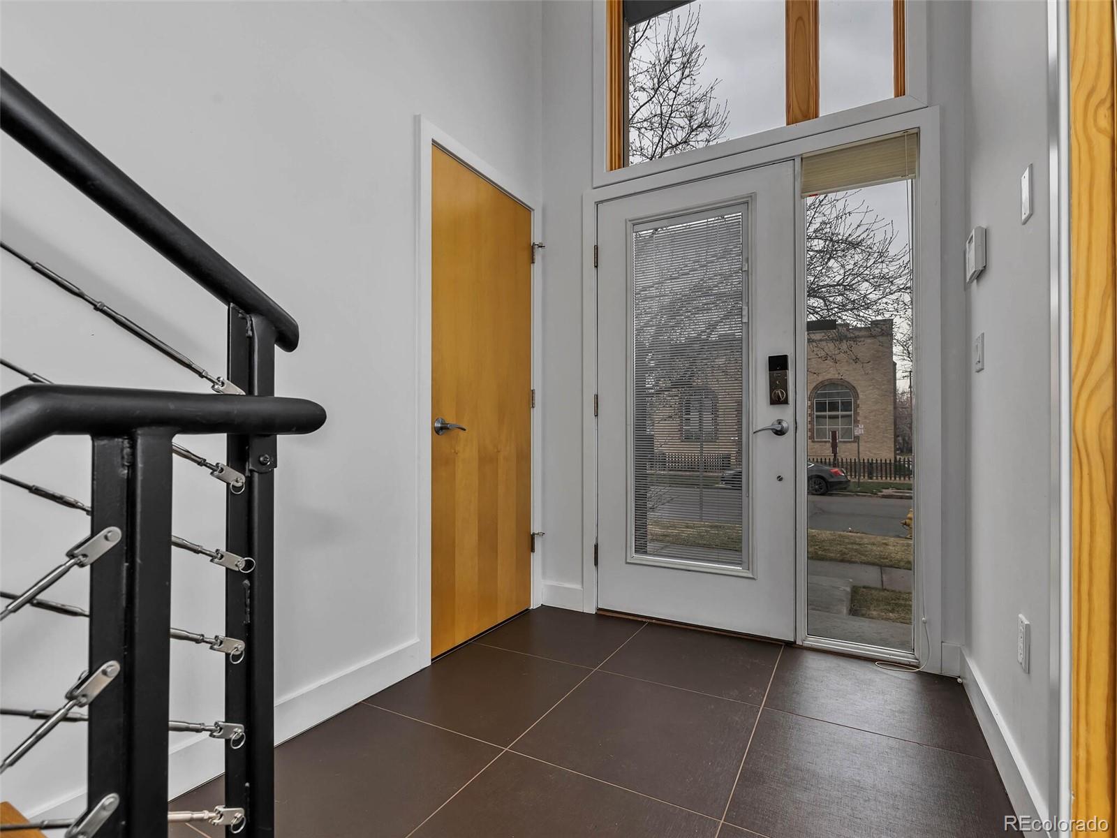 2462 Tremont Place