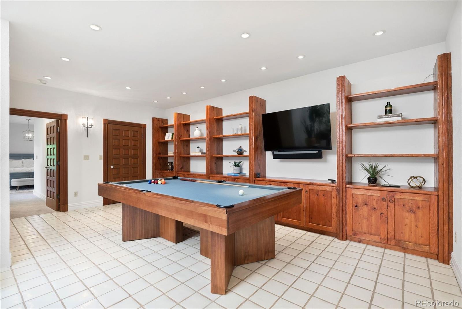 11 Carriage Lane