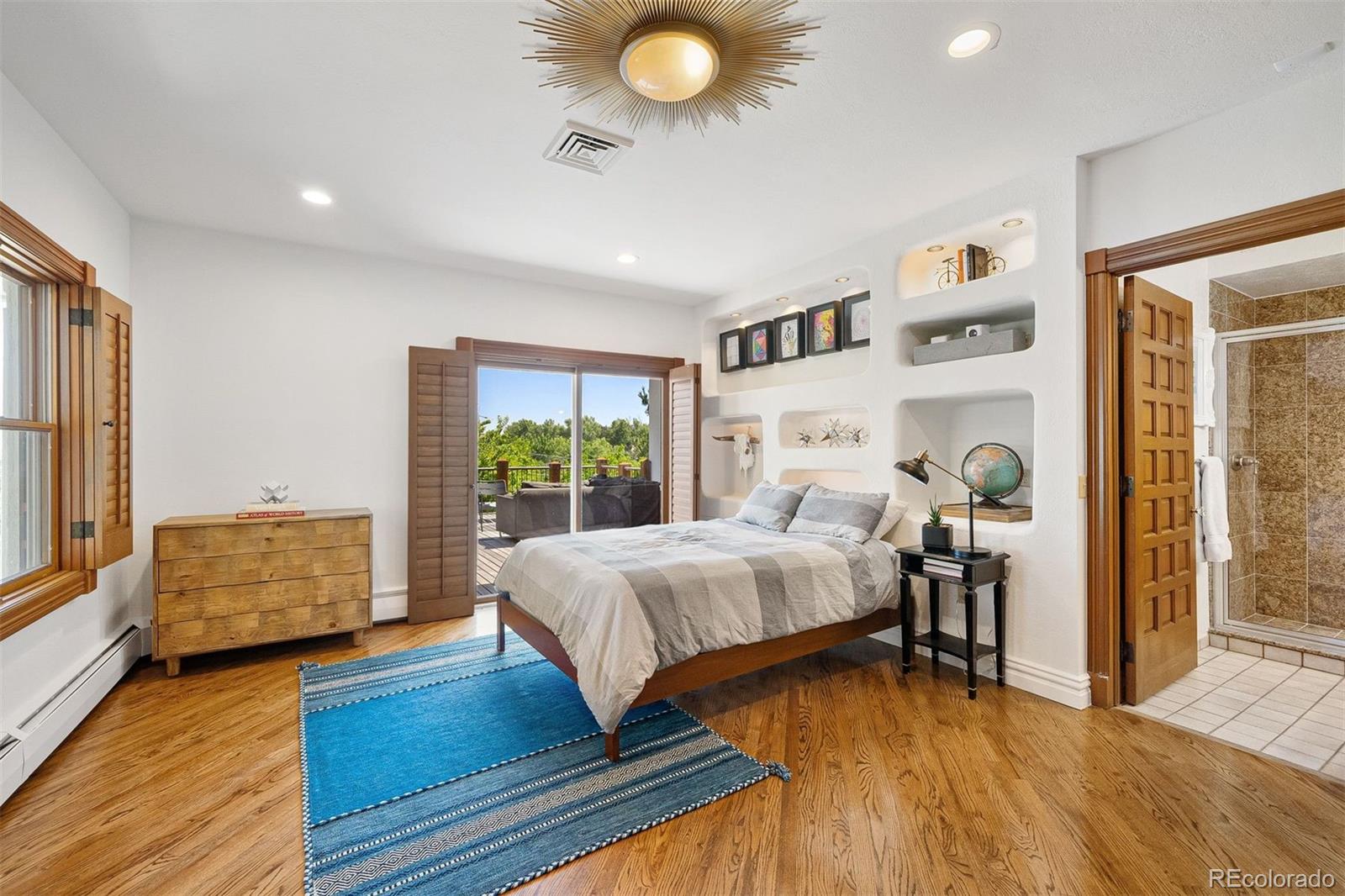 11 Carriage Lane