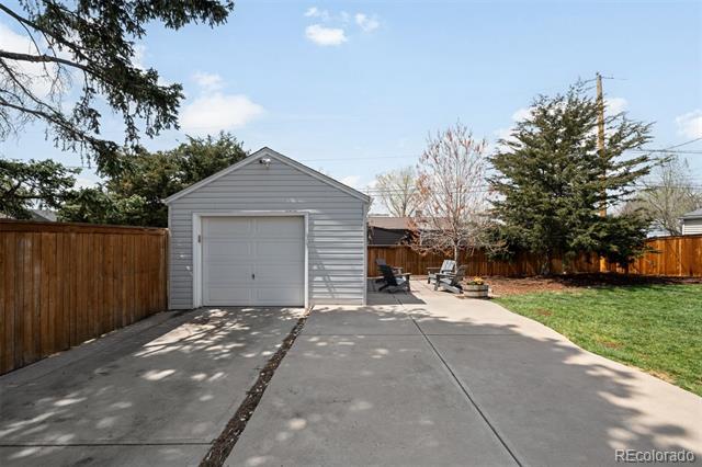 1757 S Elm Street