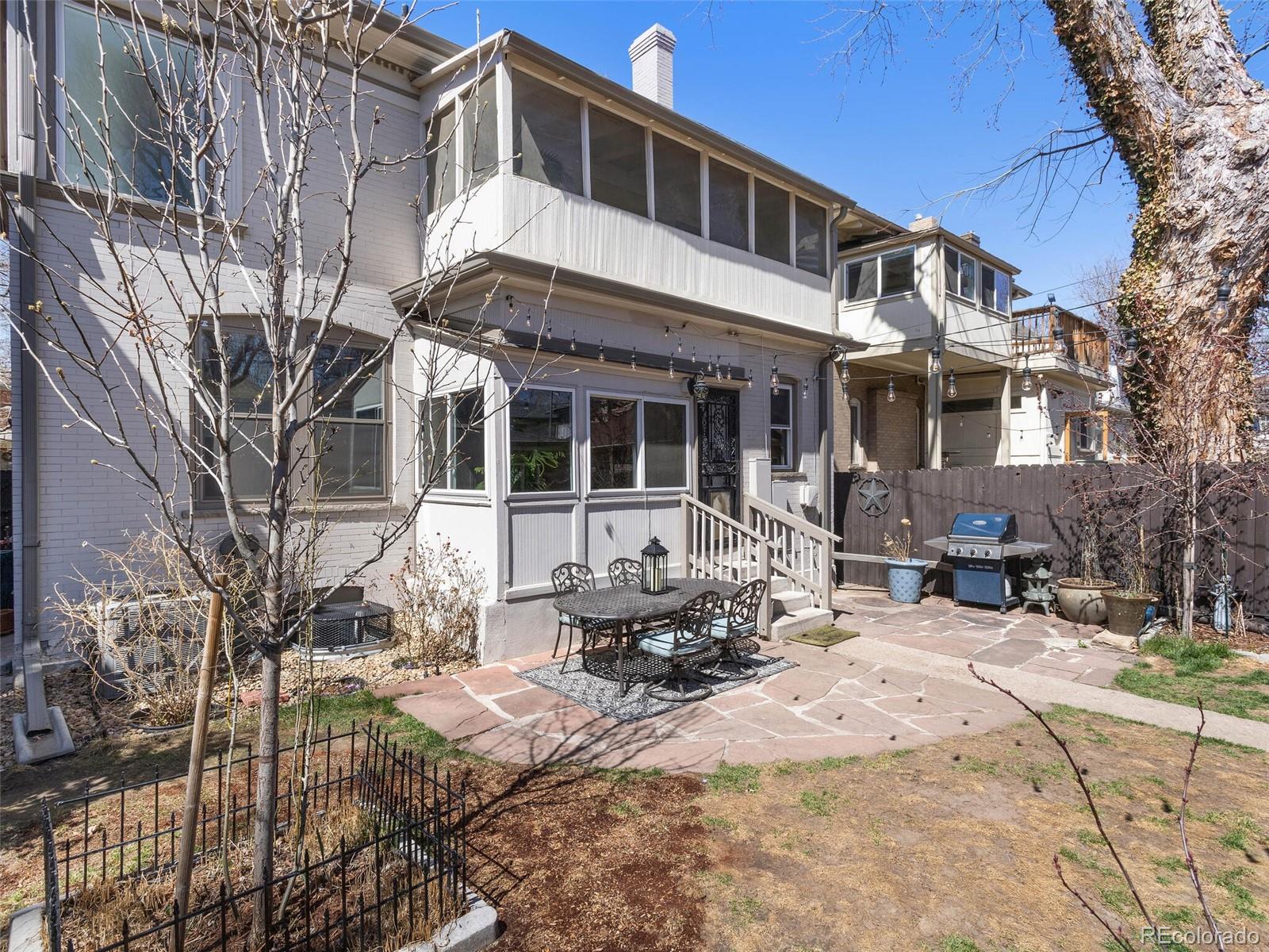 850 N Marion Street