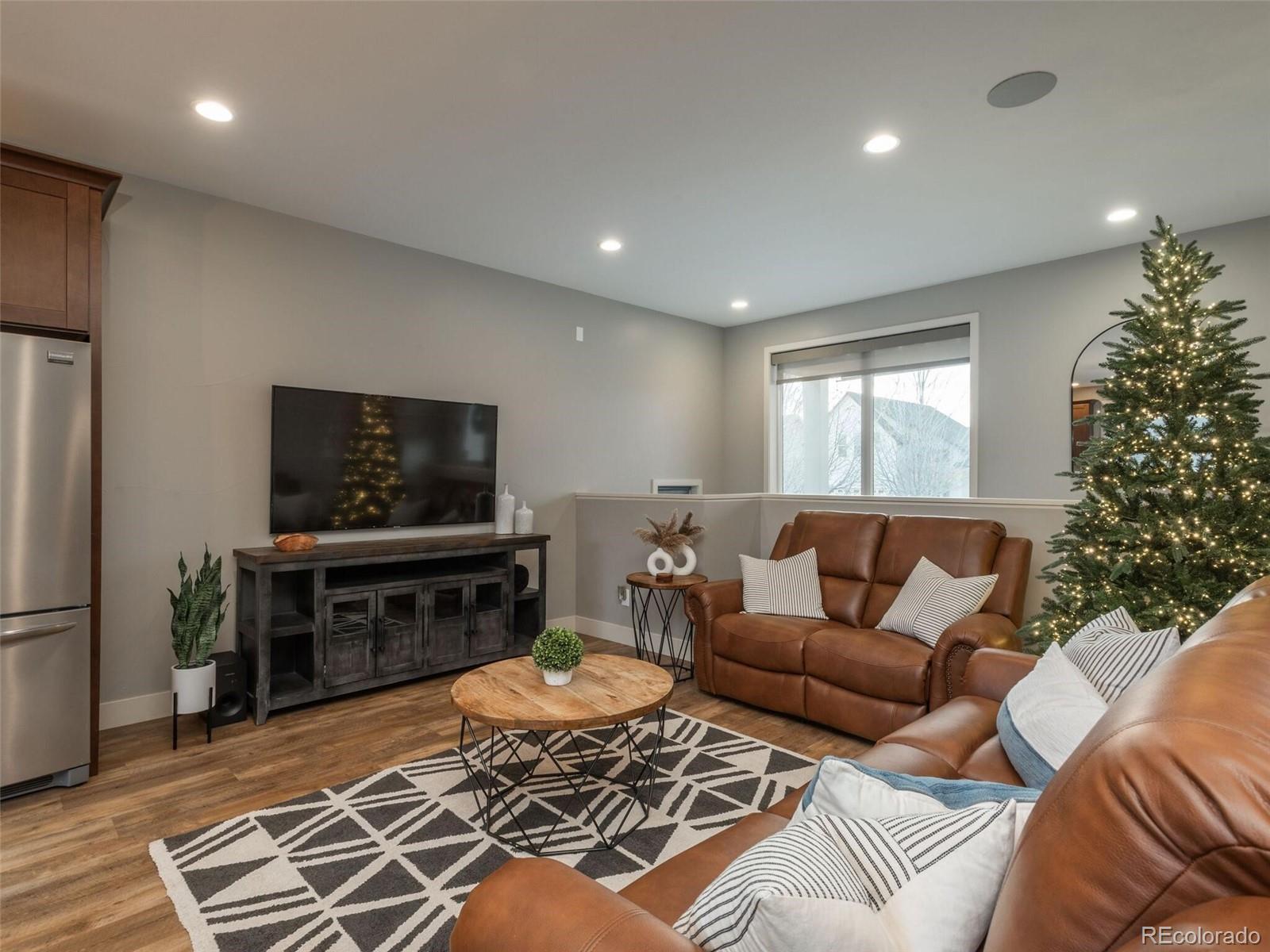 14 S 45th Avenue