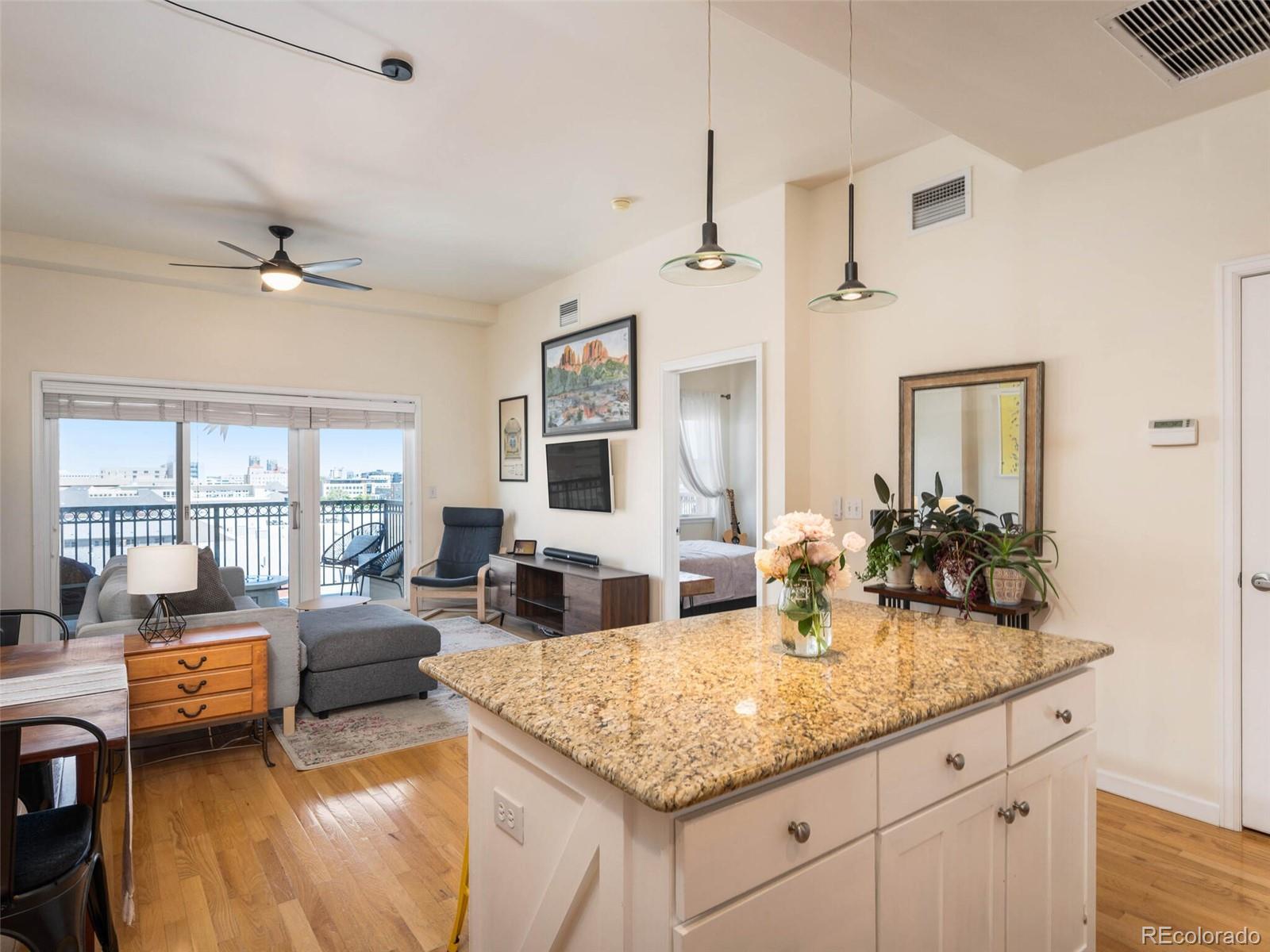1950 N Logan Street Unit: 910
