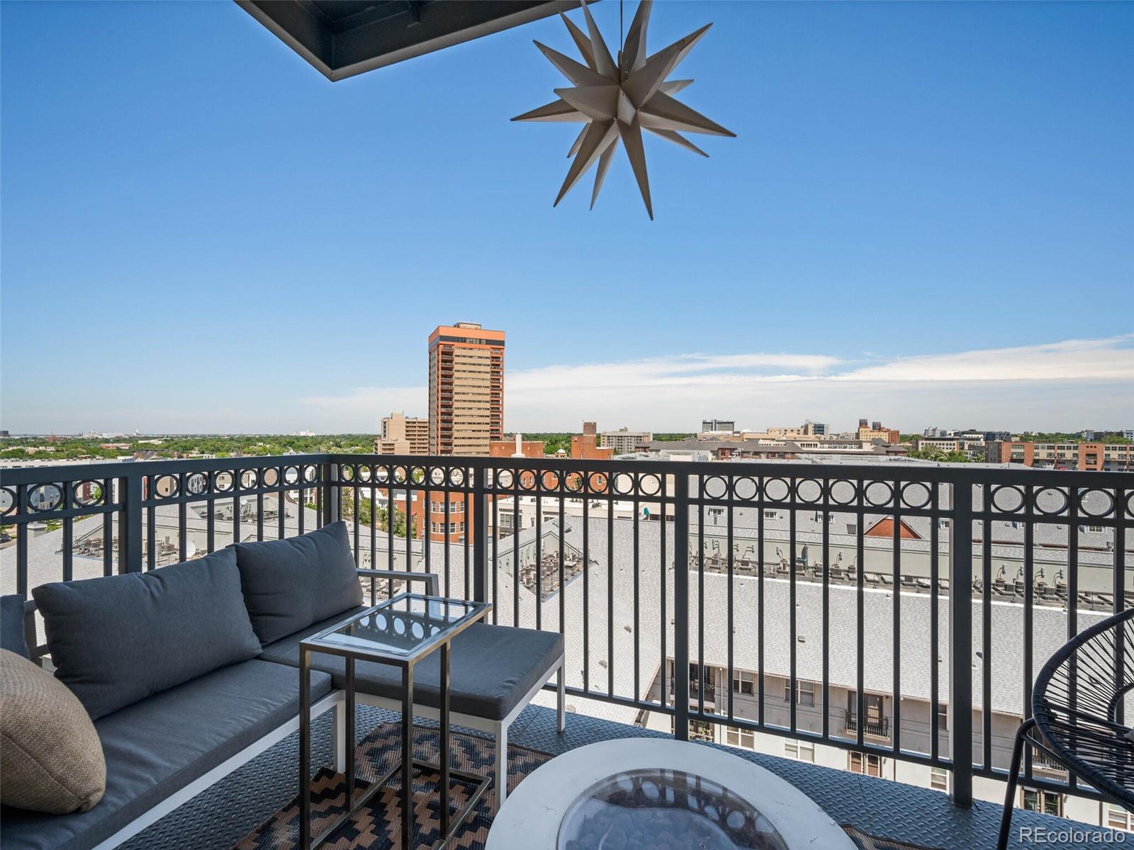 1950 N Logan Street Unit: 910
